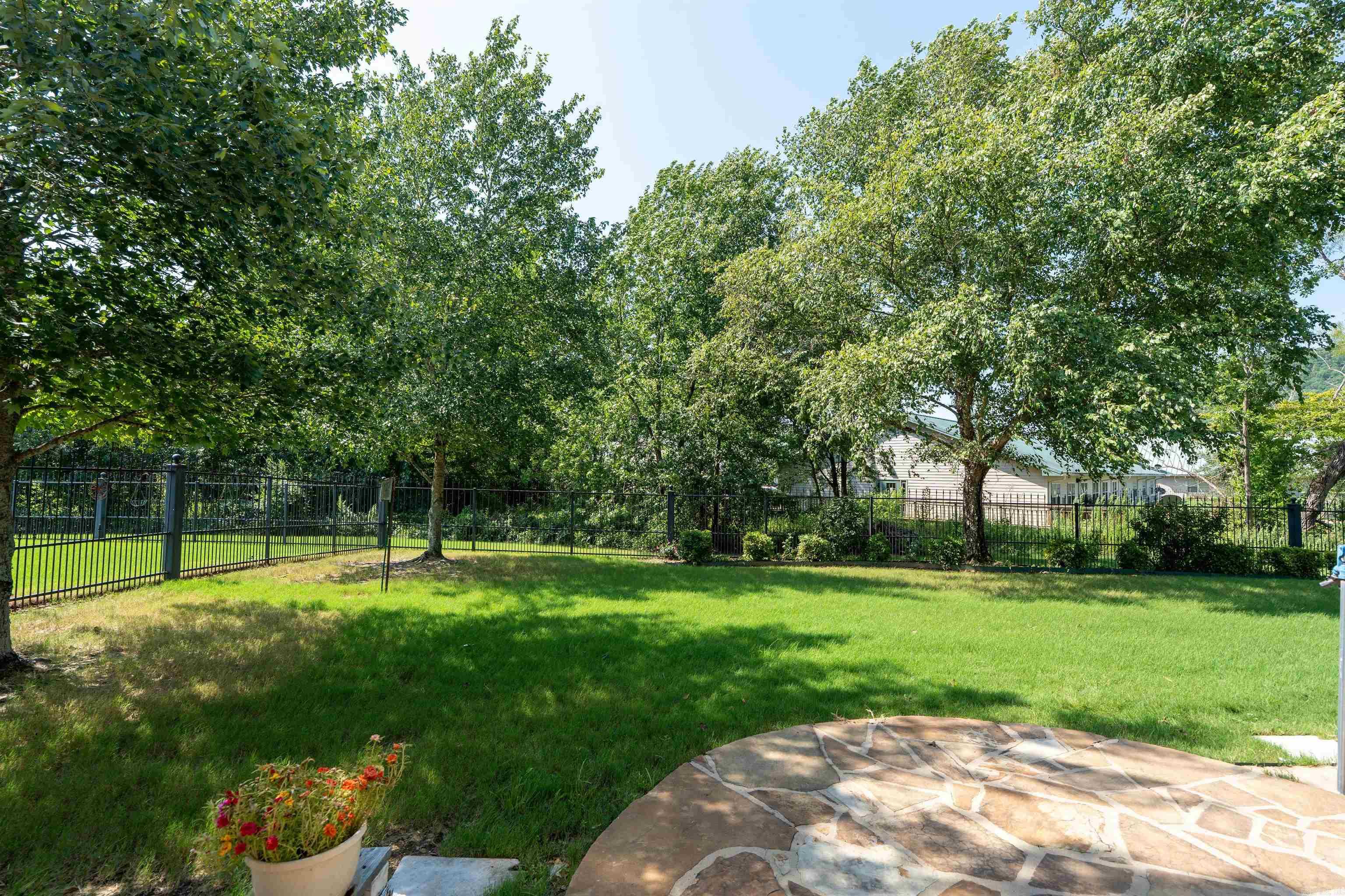 1537 Santa Fe Trail Property Photo 47