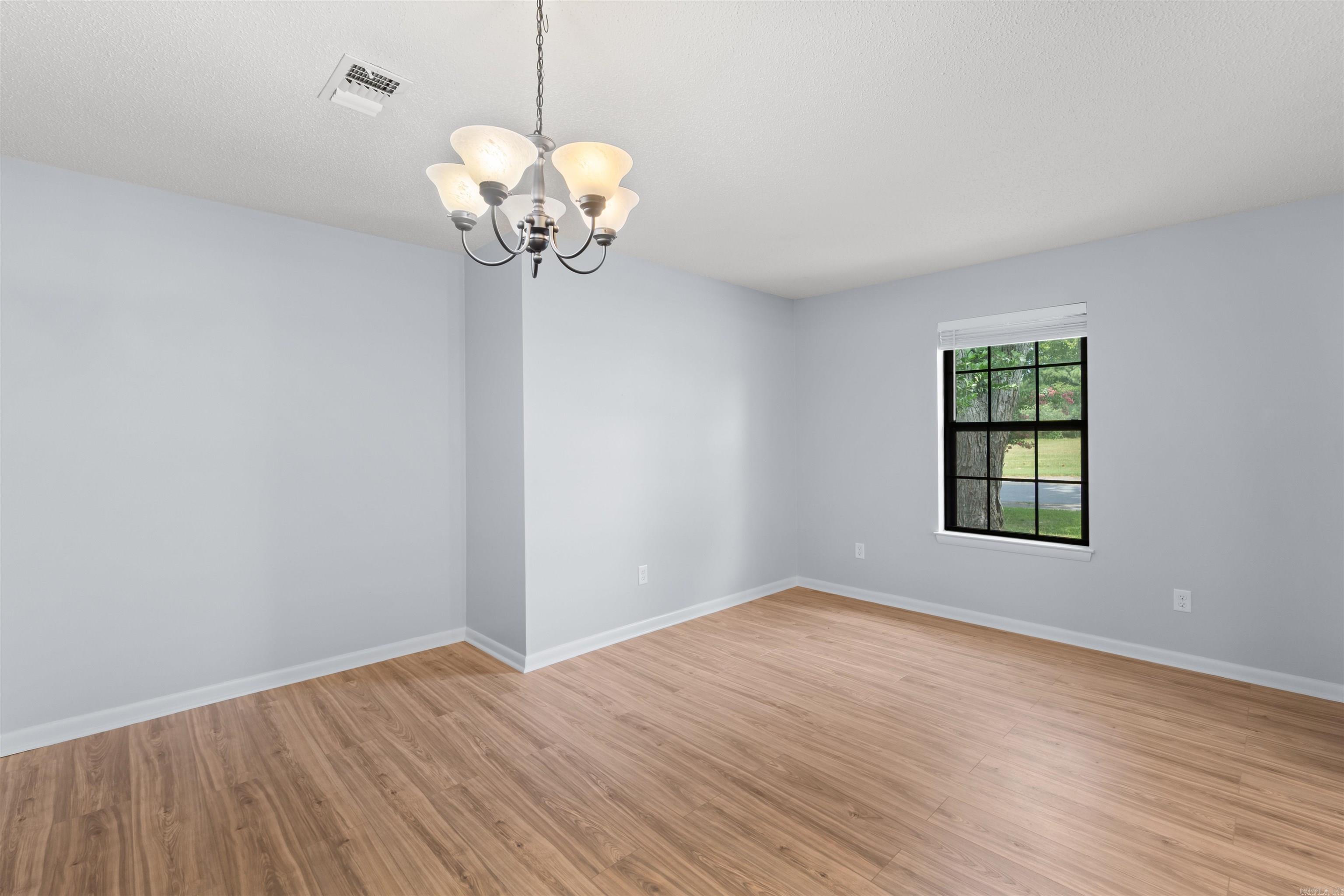 705 Koehler Avenue Property Photo 12