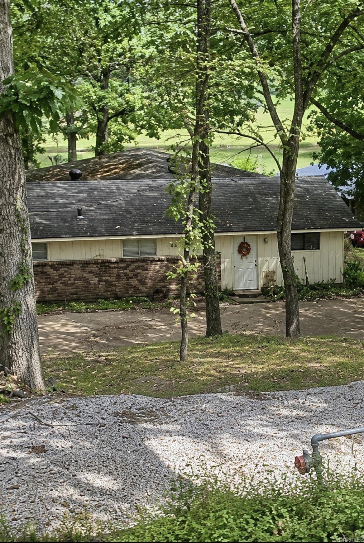 209 Phadral Point Property Photo 1