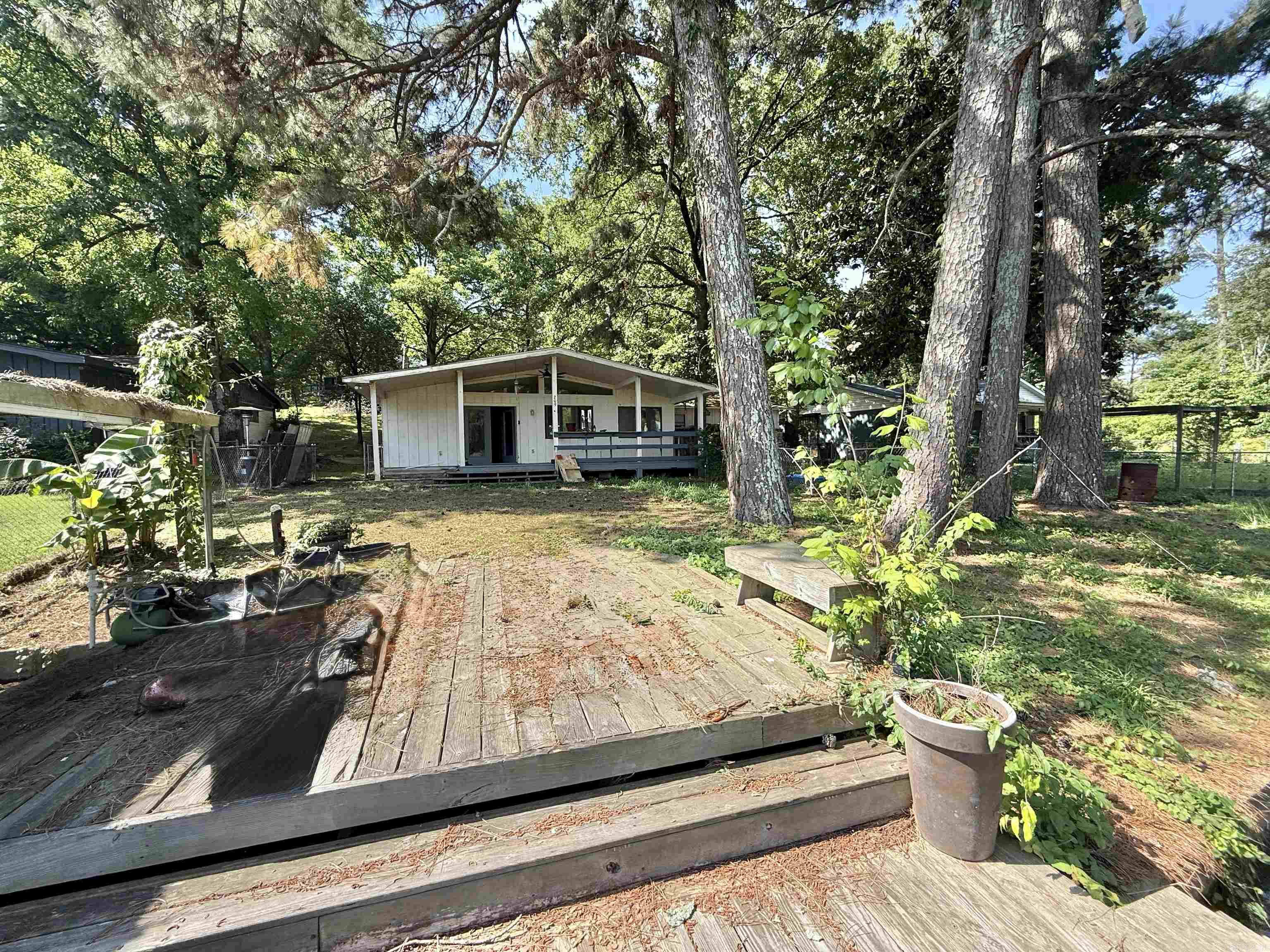 209 Phadral Point Property Photo 3