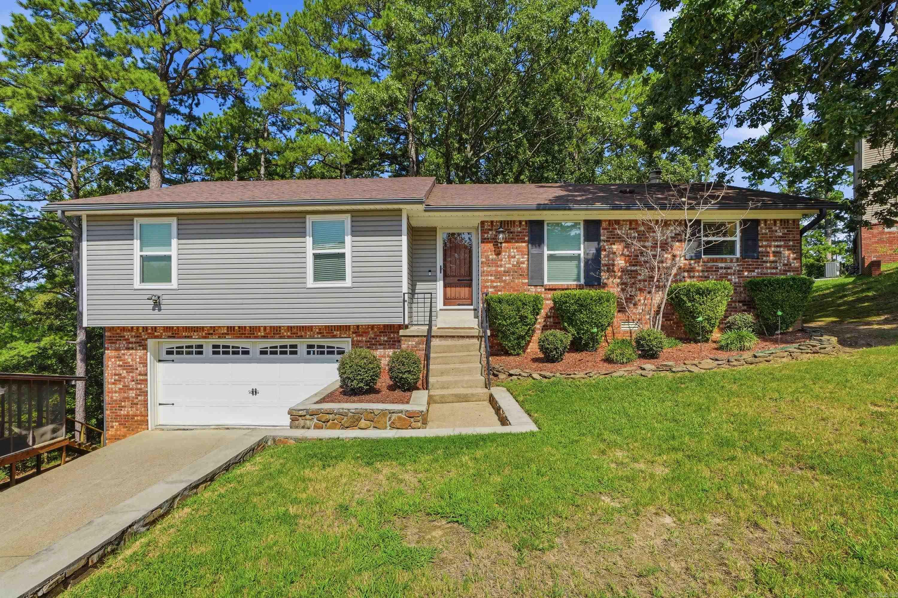 12 Red Birch Cv Property Photo 1