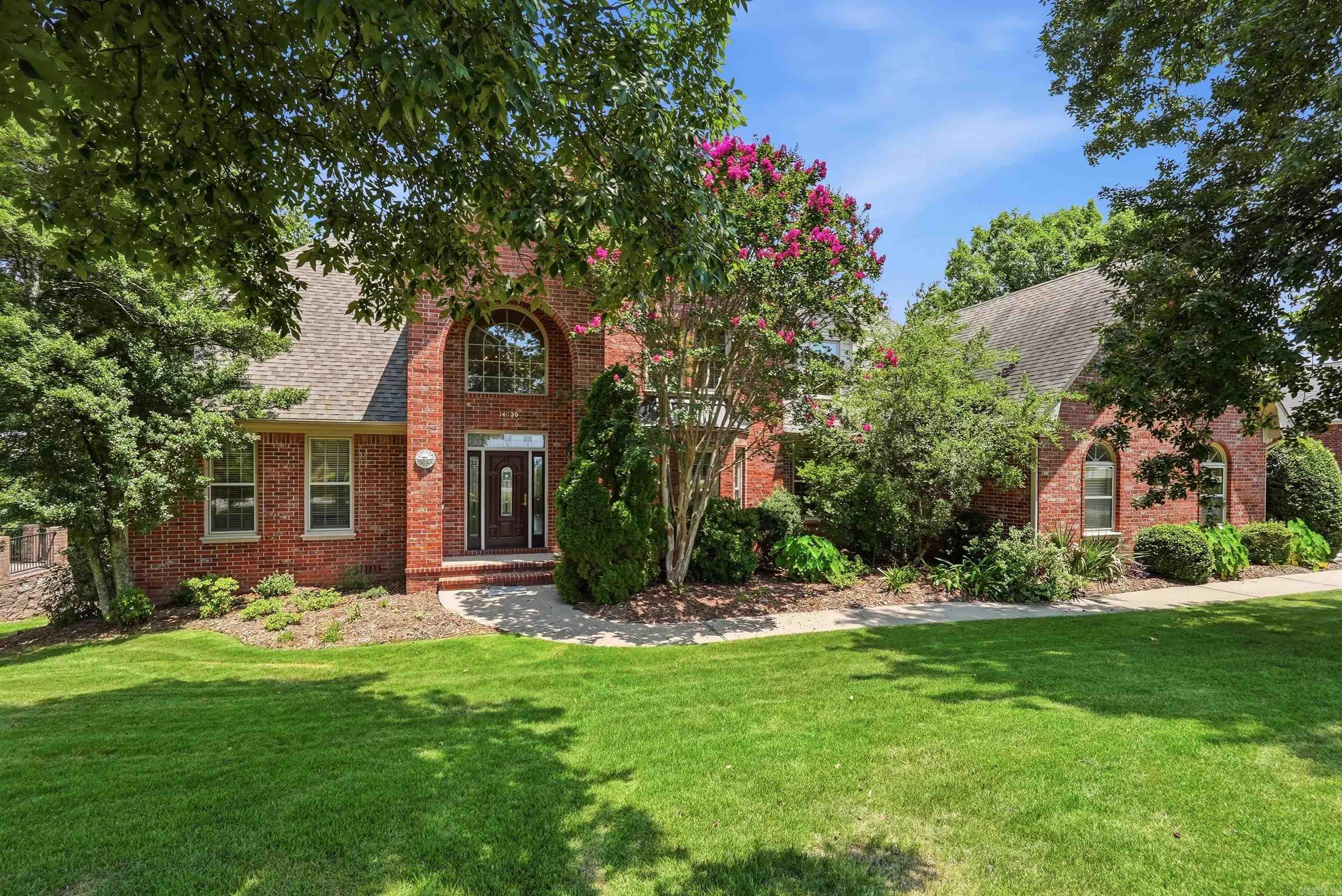 14020 Belle Pointe Drive Property Photo 1