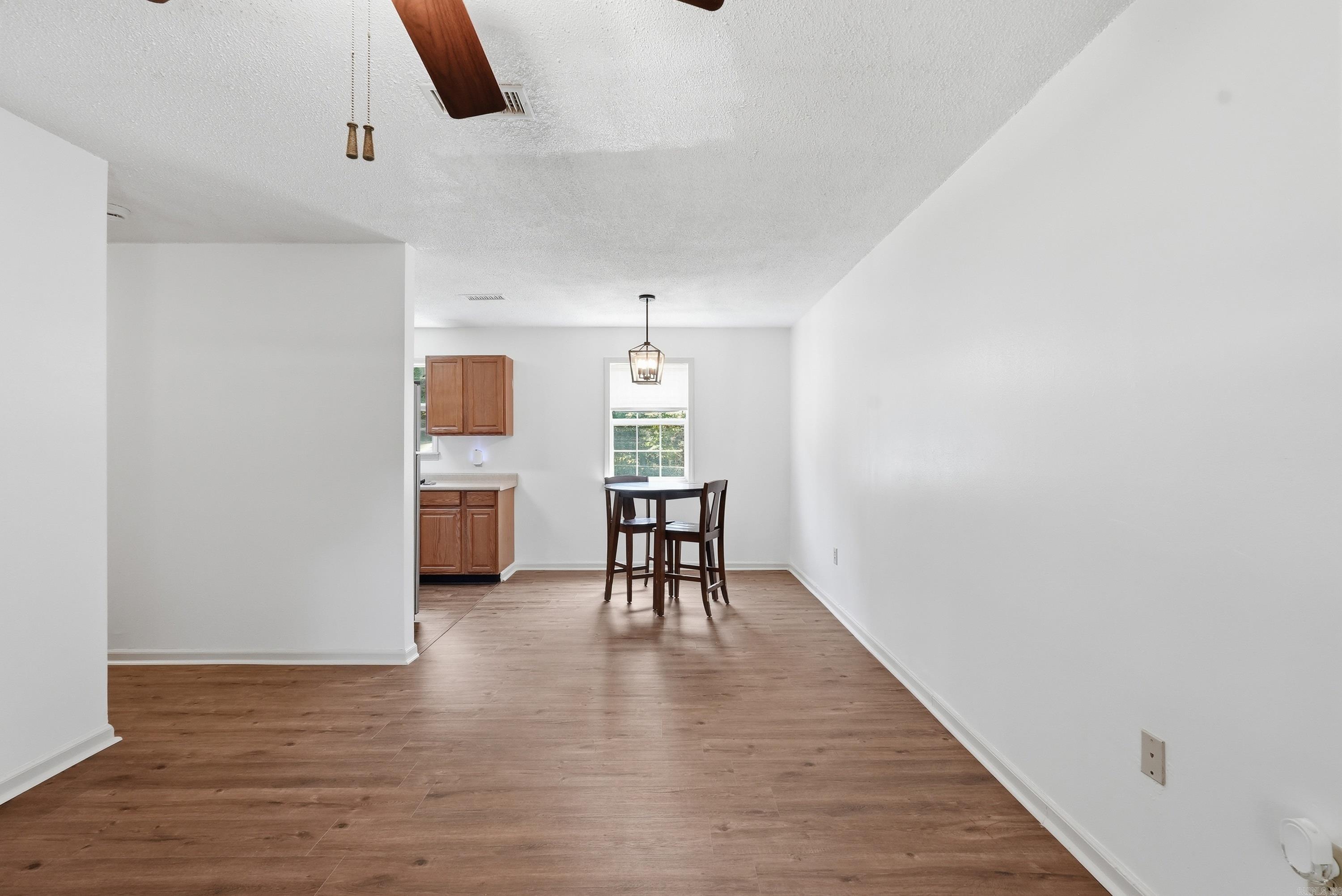 60 Azalea Loop Property Photo 8