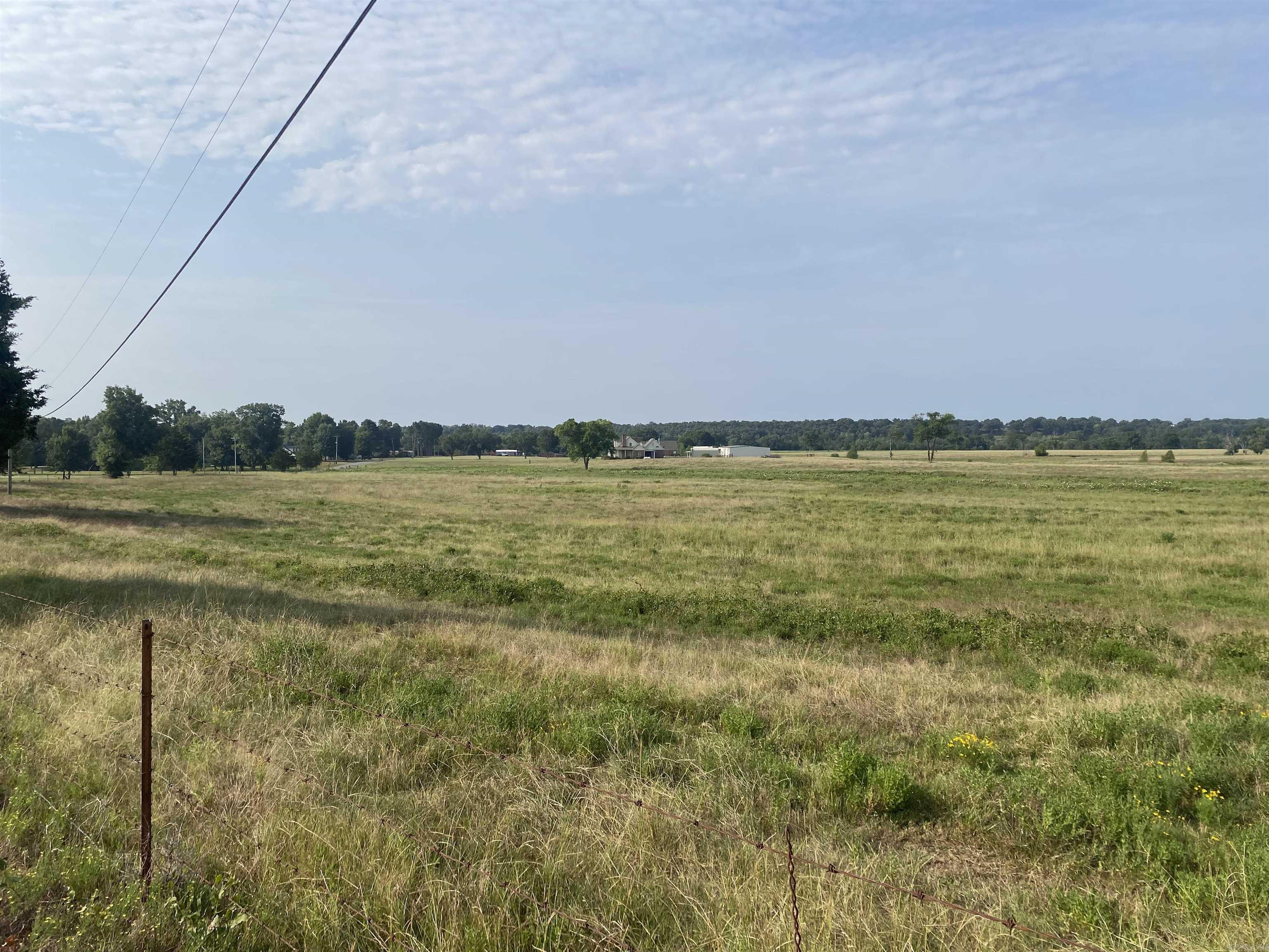 88 Hwy 287 Property Photo 2