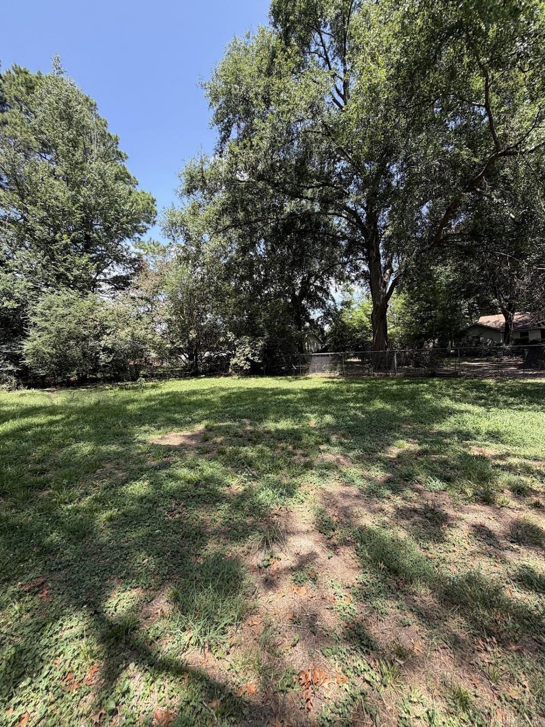 504 Newcomb Drive Property Photo 6