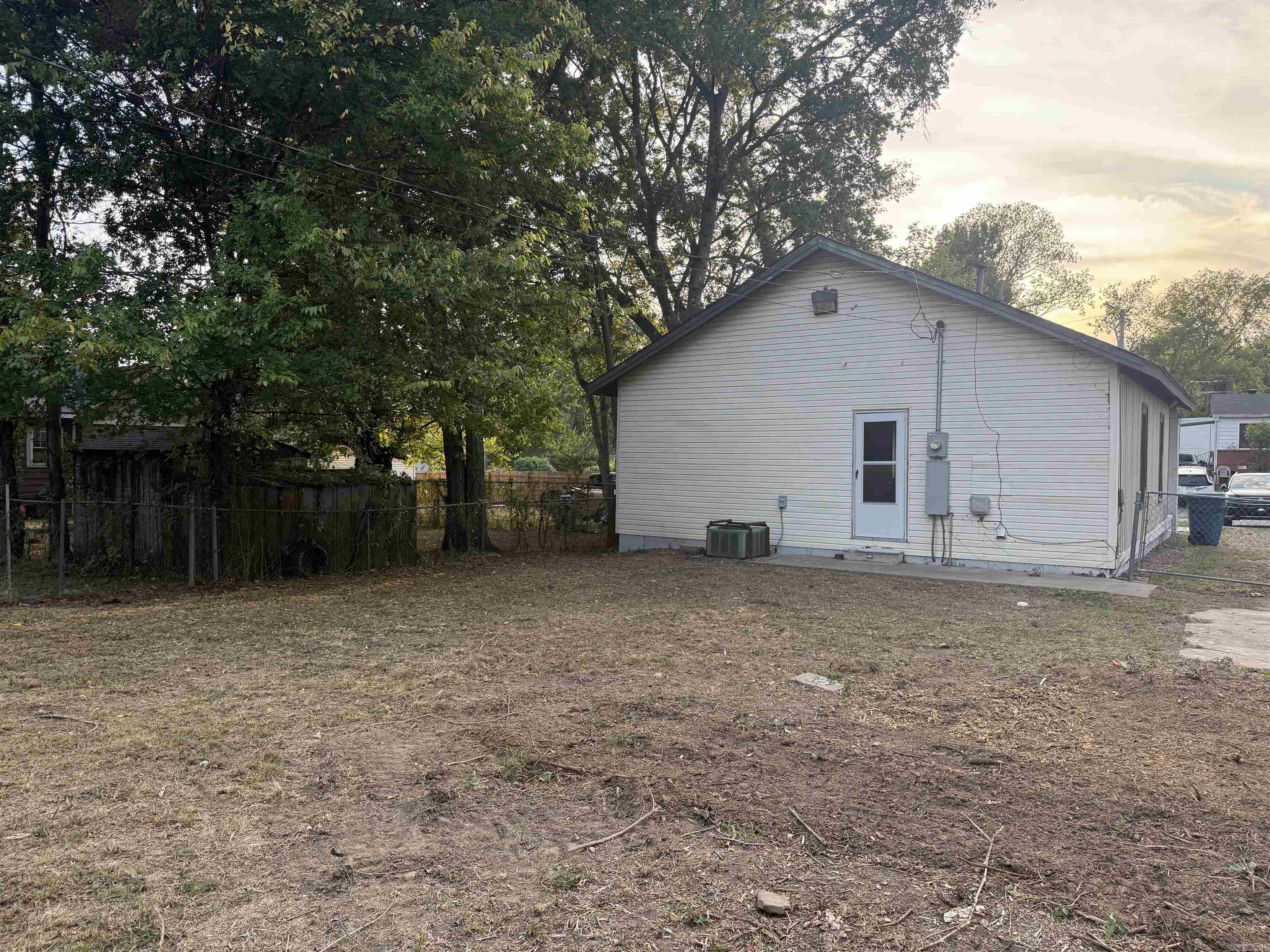 2105 Dennison Street Property Photo 15