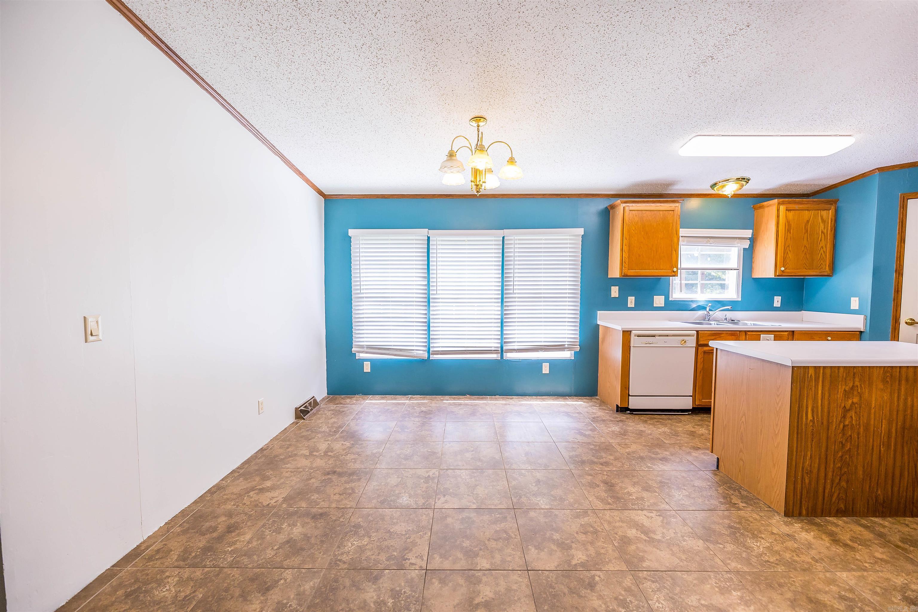 196 Rabbit Road Property Photo 8