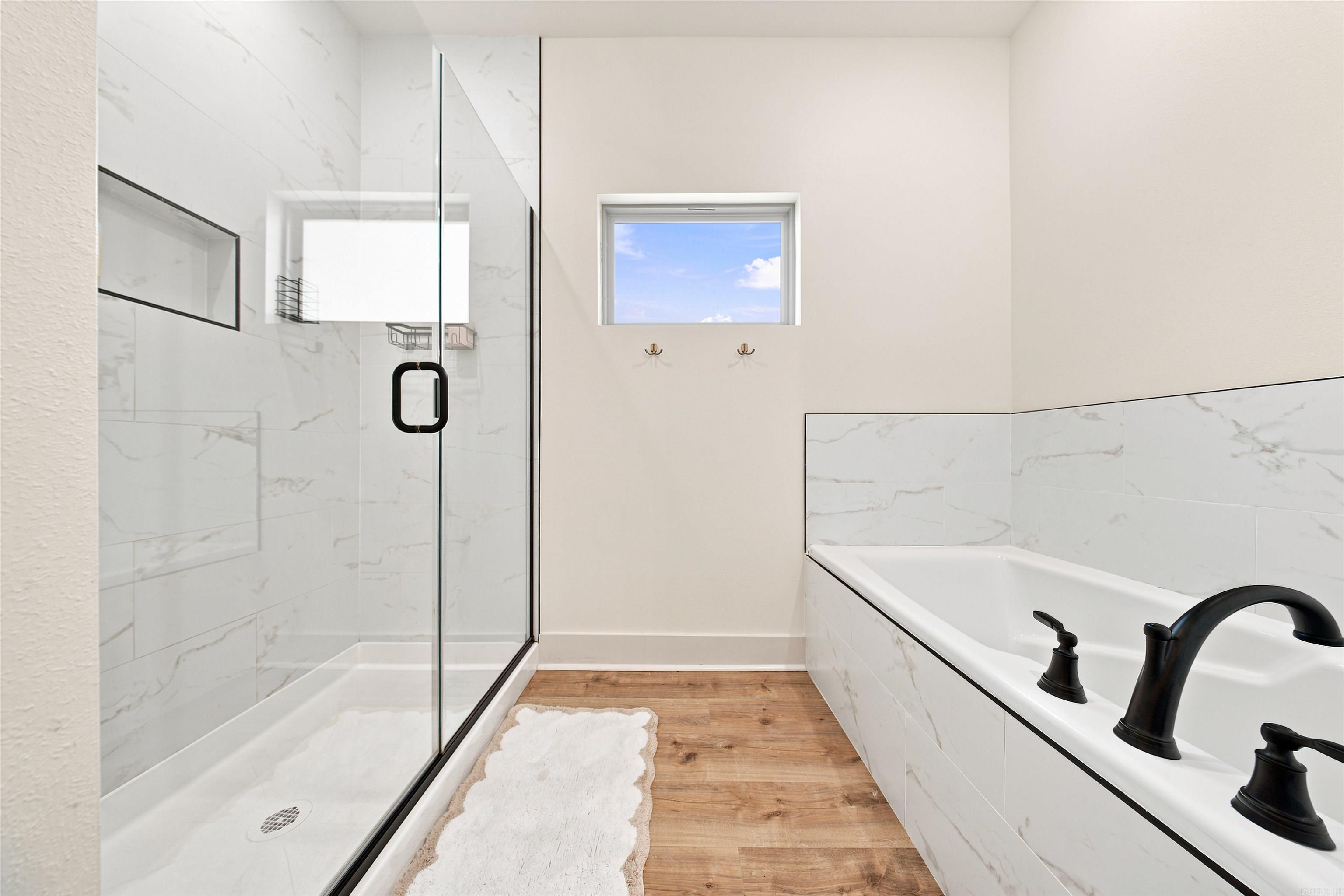 8303 Button Cove Property Photo 19