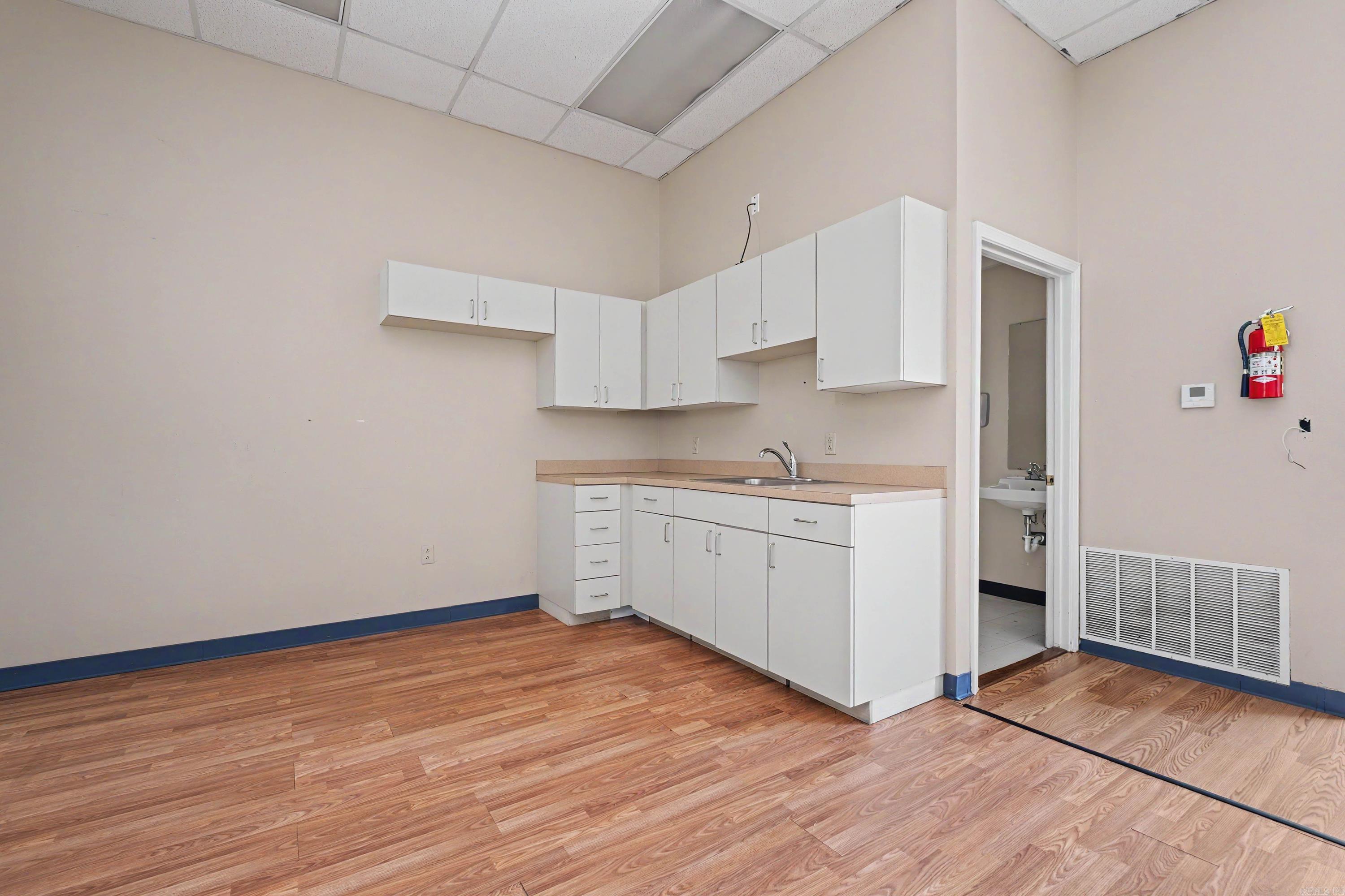 7197 Sheridan Suite 113 Road Suite 113 Property Photo 16