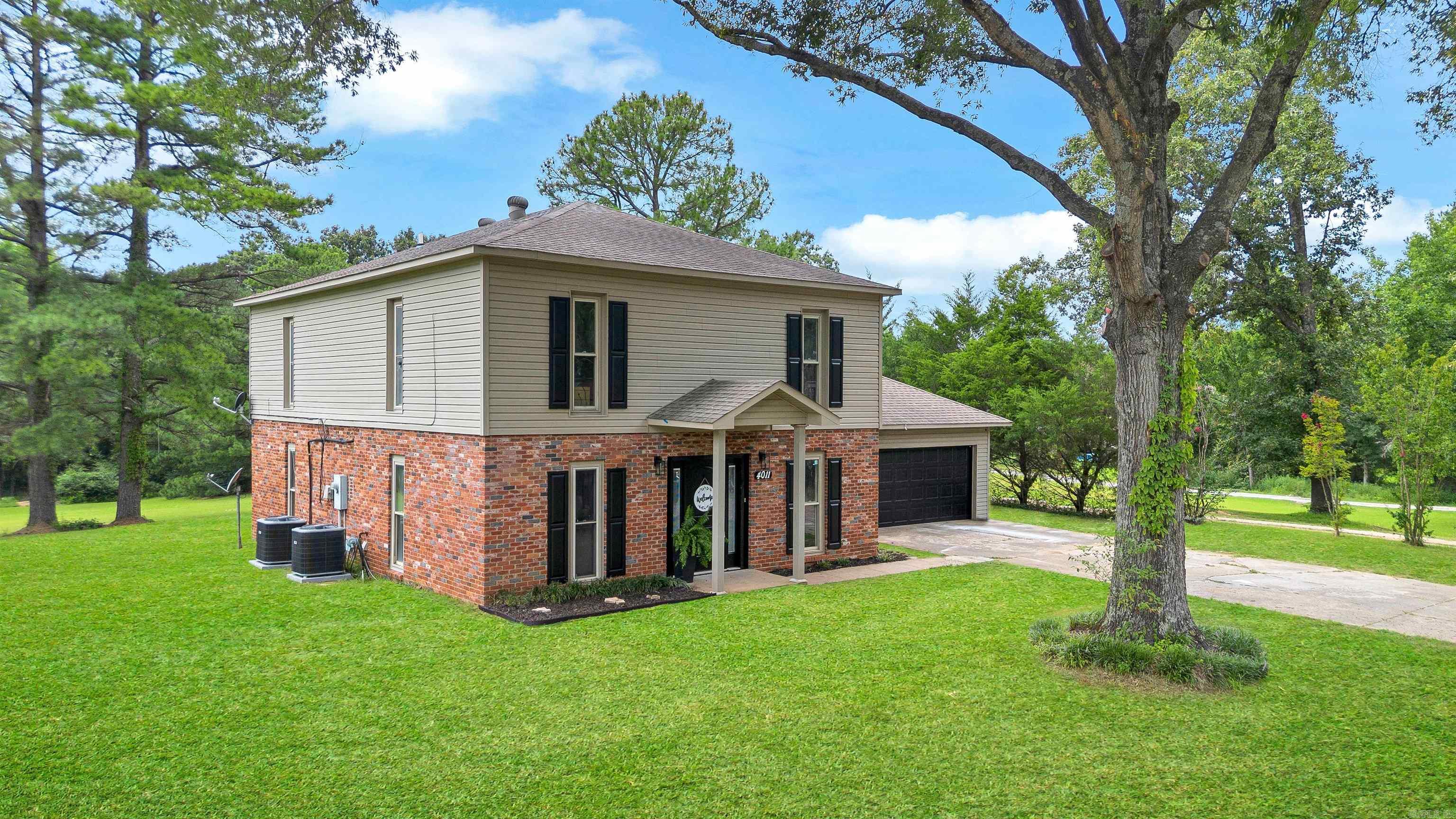 4011 Forest Hill Road Property Photo 2