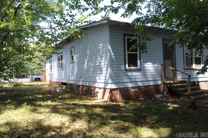 307 E Holly Street Property Photo 10
