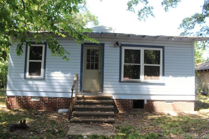 307 E Holly Street Property Photo 12