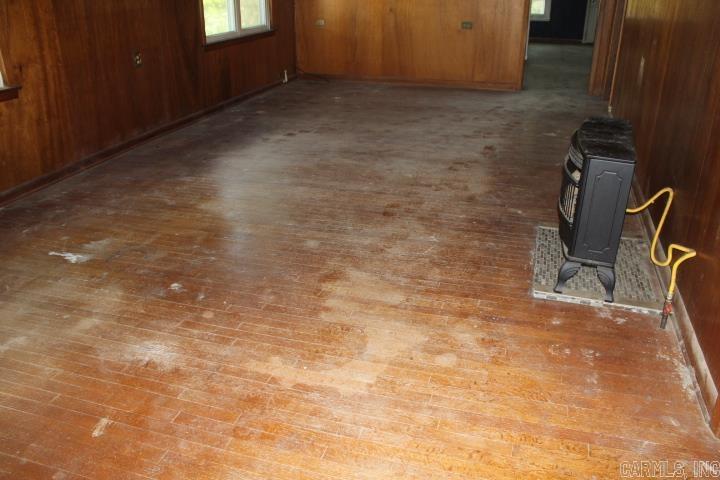307 E Holly Street Property Photo 15