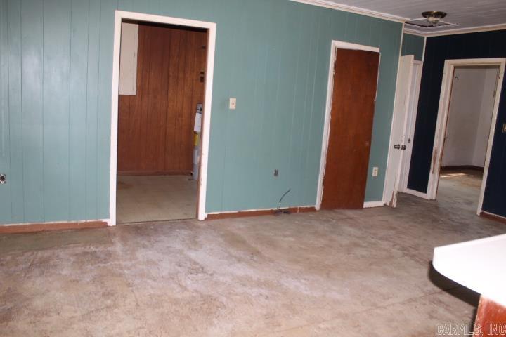 307 E Holly Street Property Photo 29