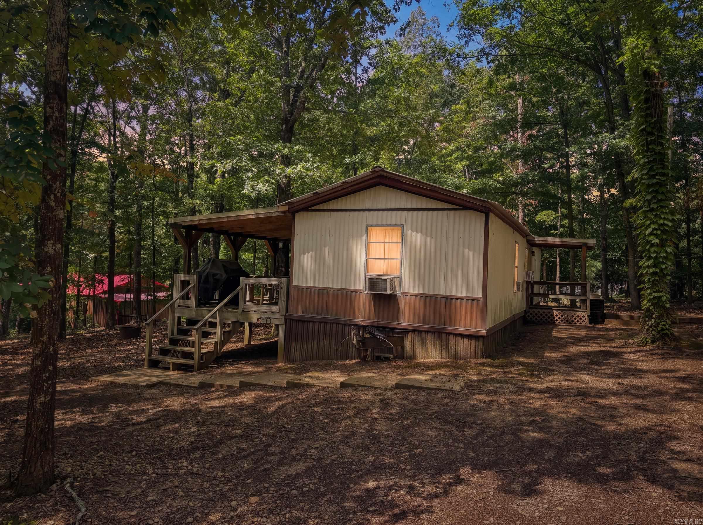 40 Ponca Road