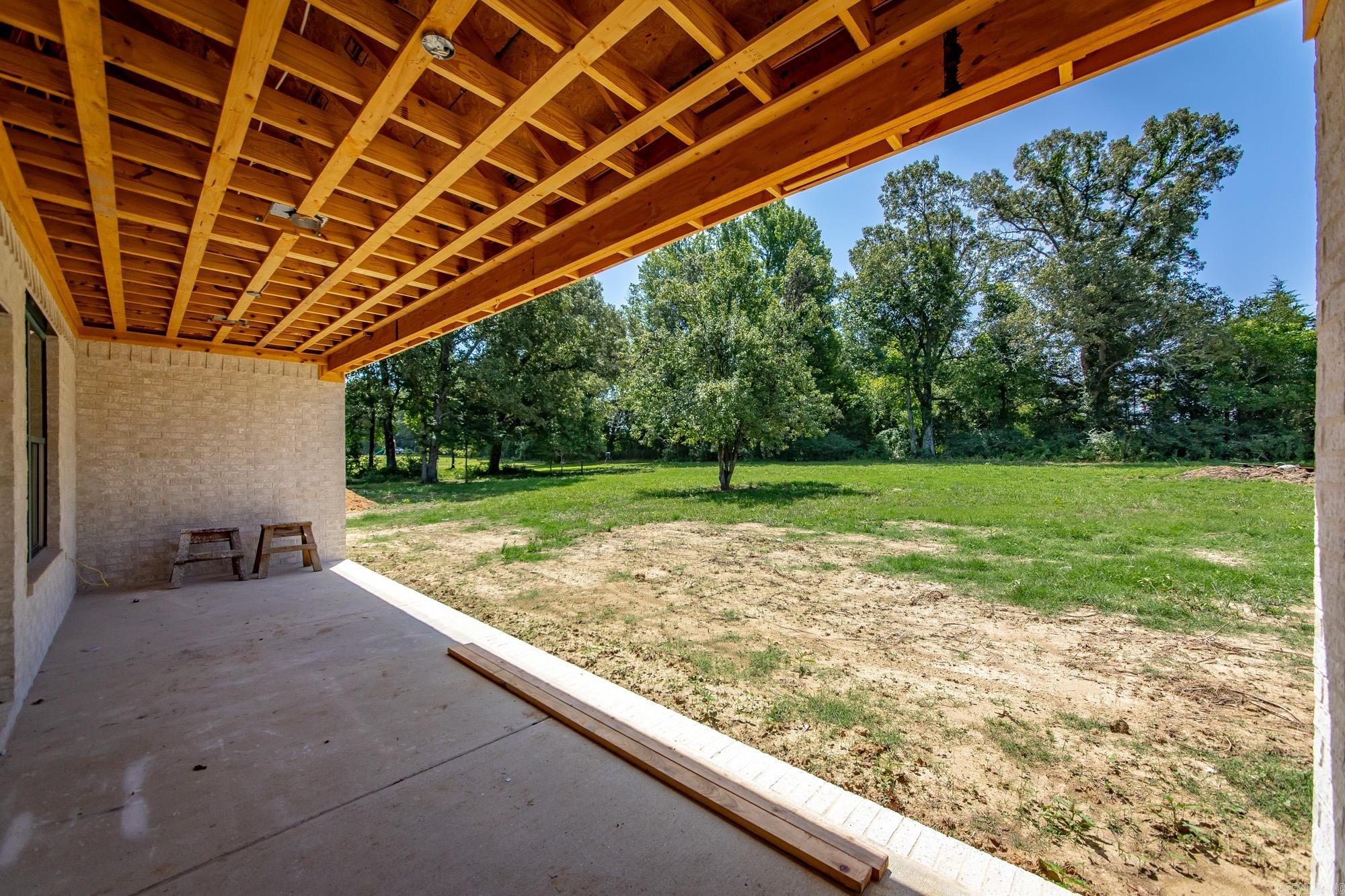 11 Tracer Trail Property Photo 5