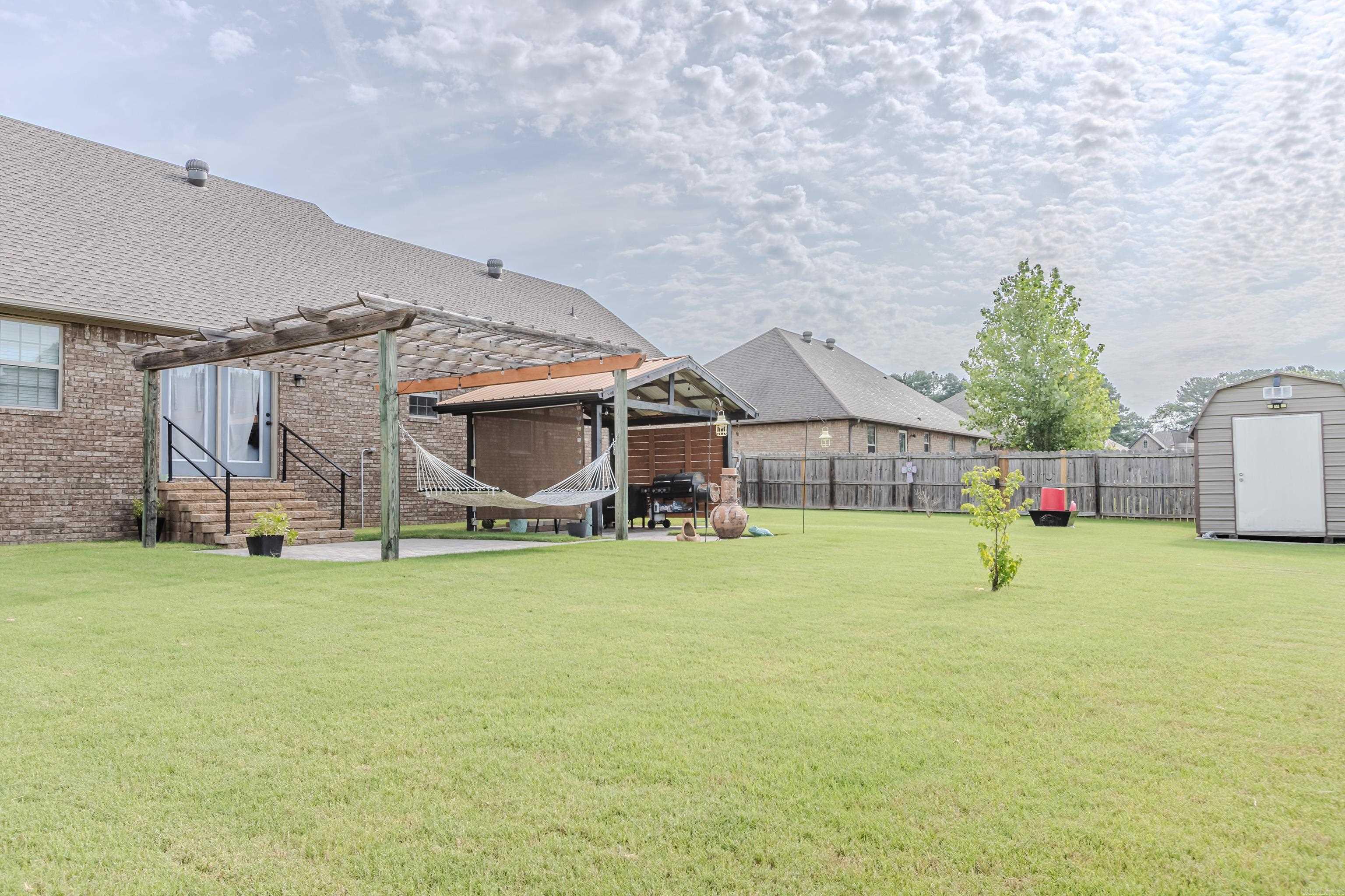 4402 Ridgefield Property Photo 30