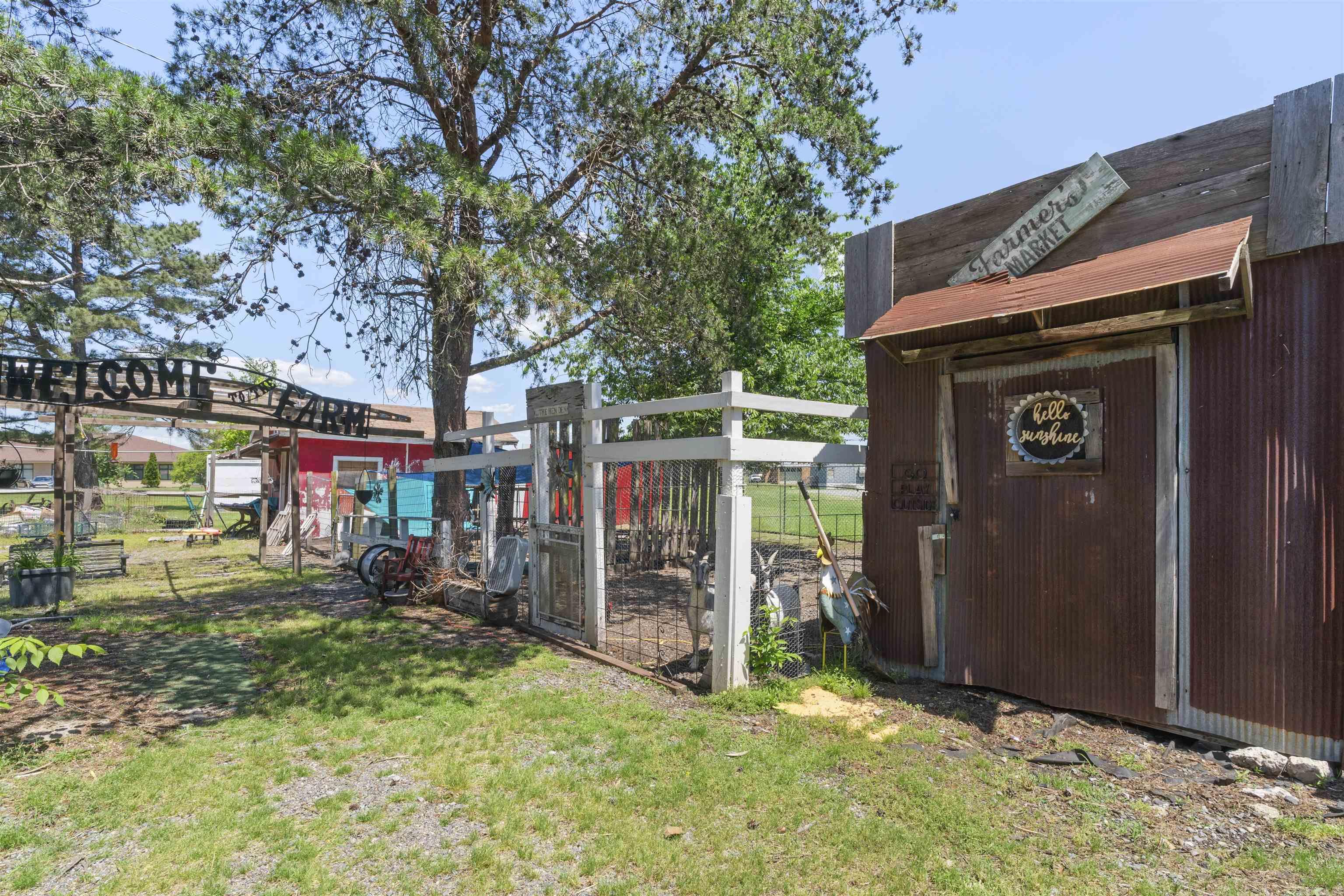 15235 Highway 165 Property Photo 23