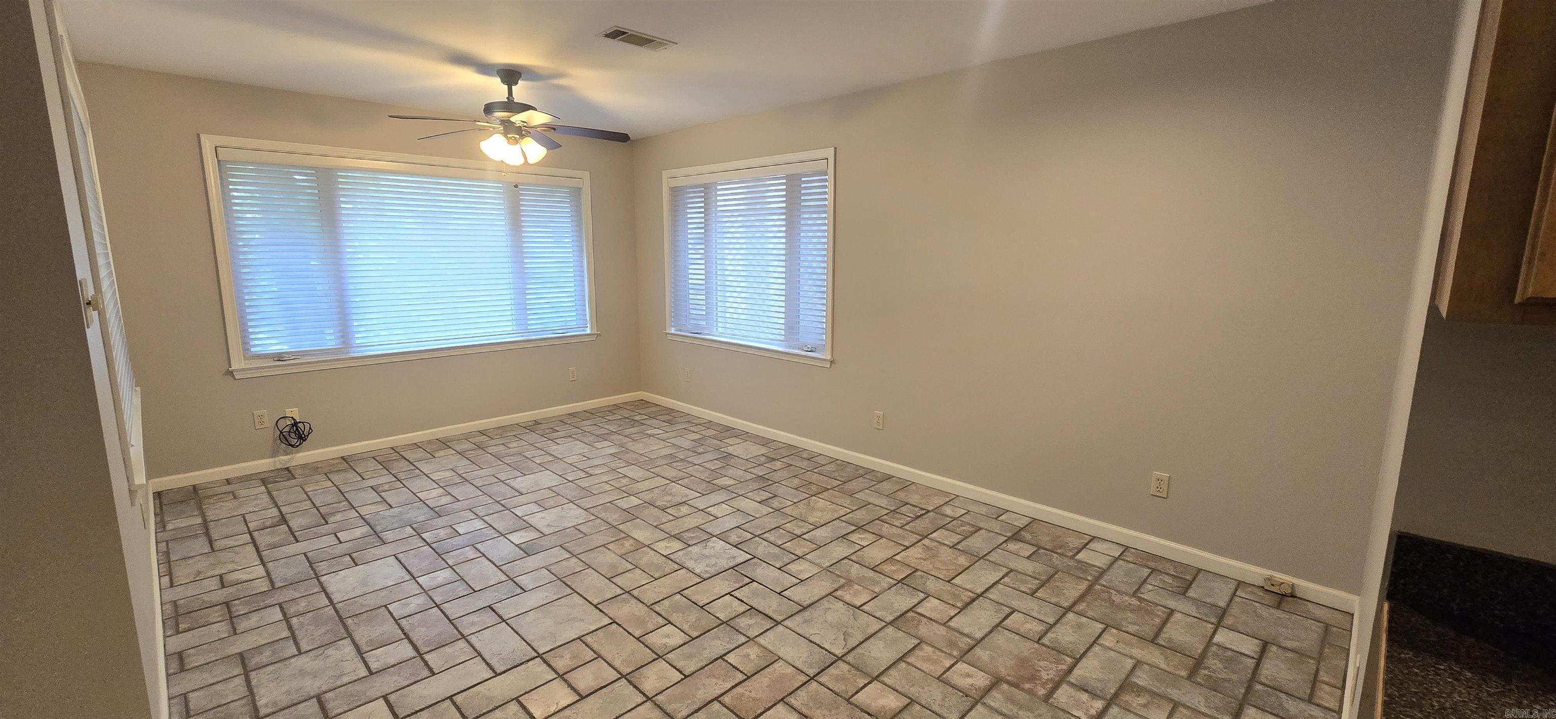 1700 Northwood Property Photo 6