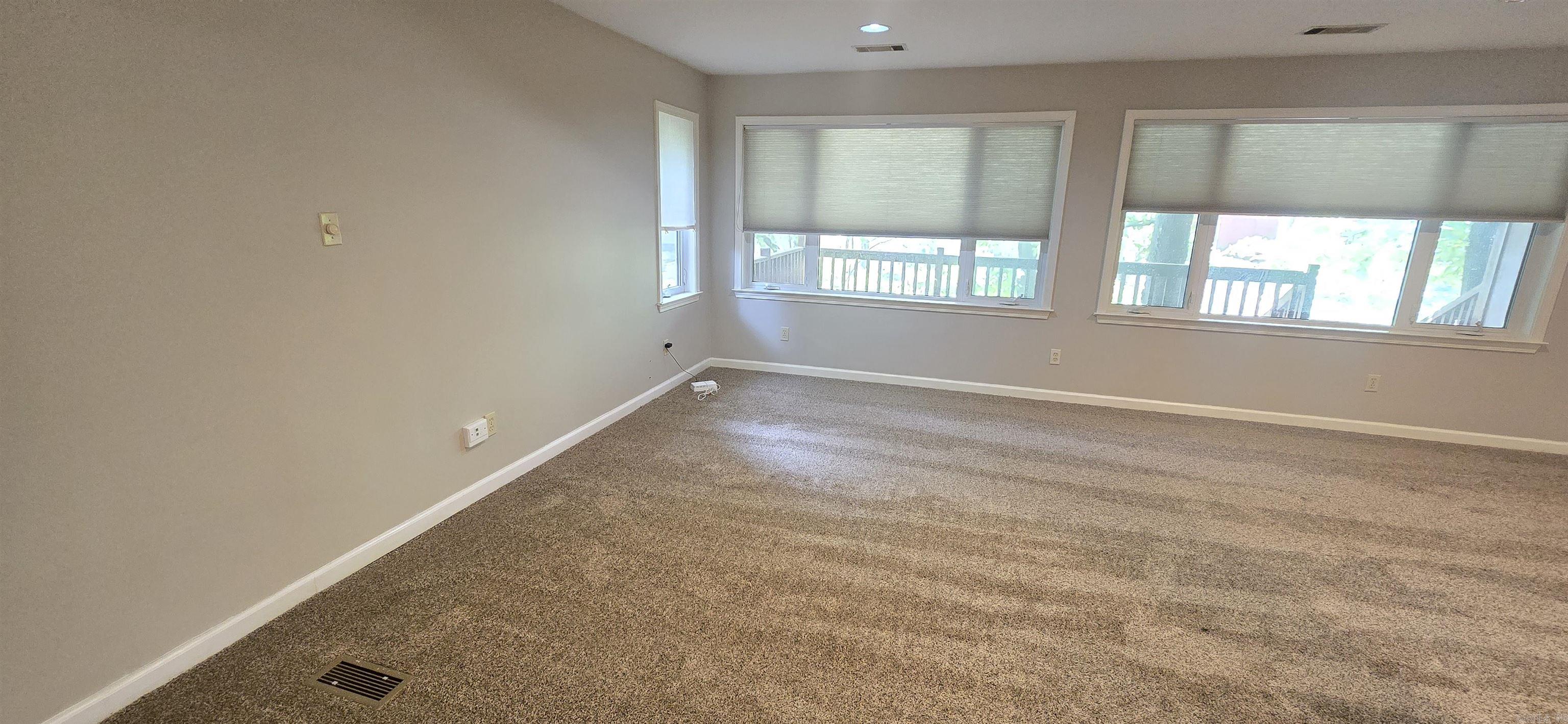 1700 Northwood Property Photo 7