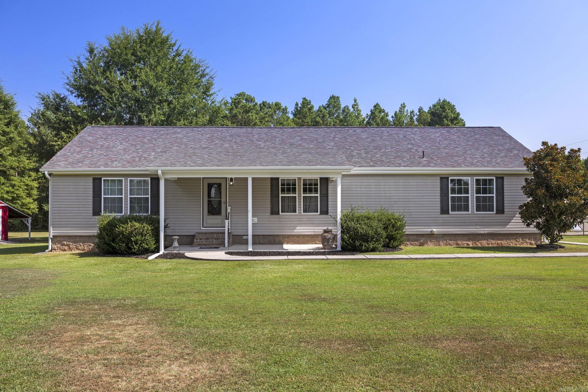 24 Dana Lane Property Photo 1