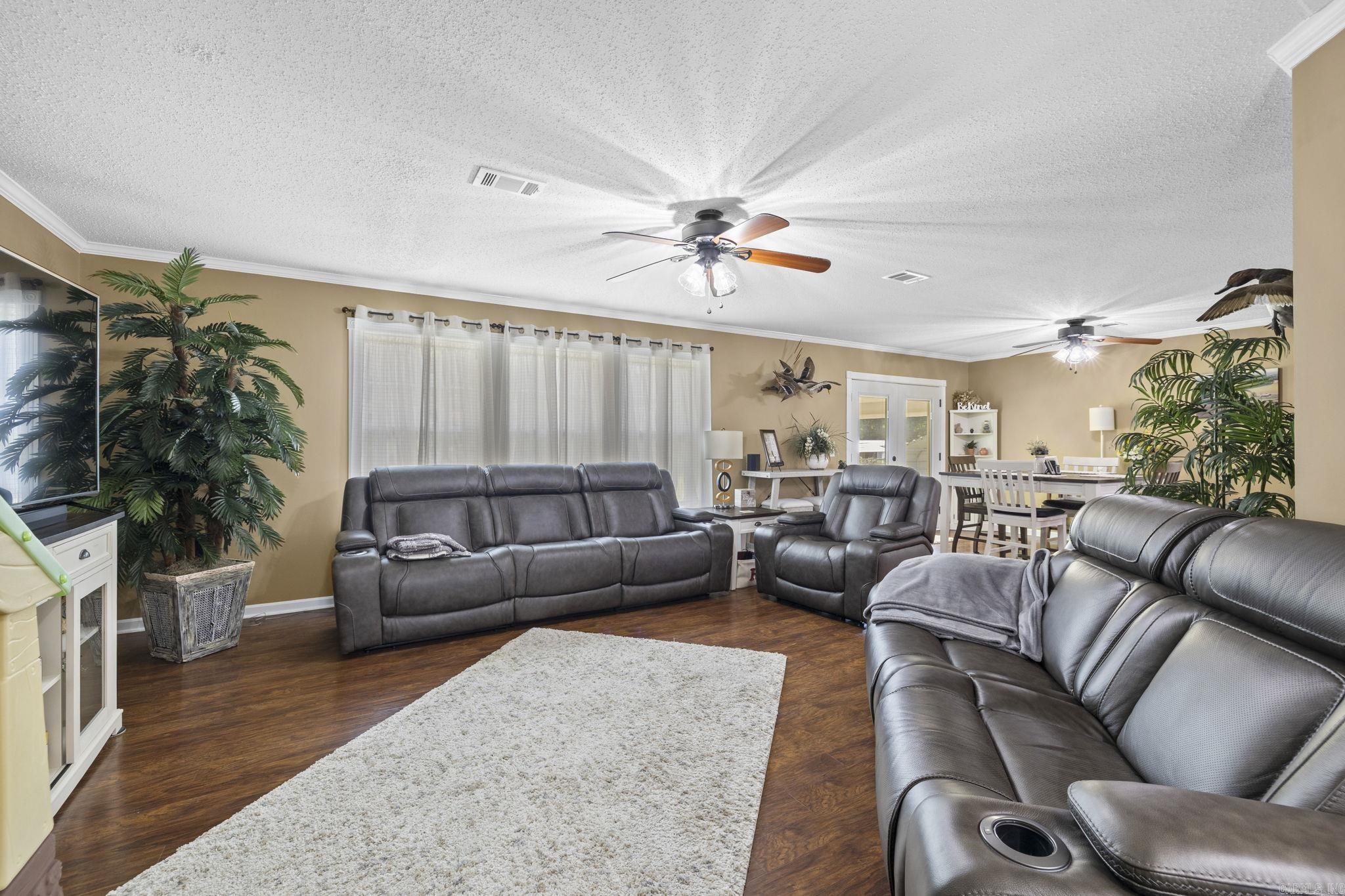 24 Dana Lane Property Photo 7