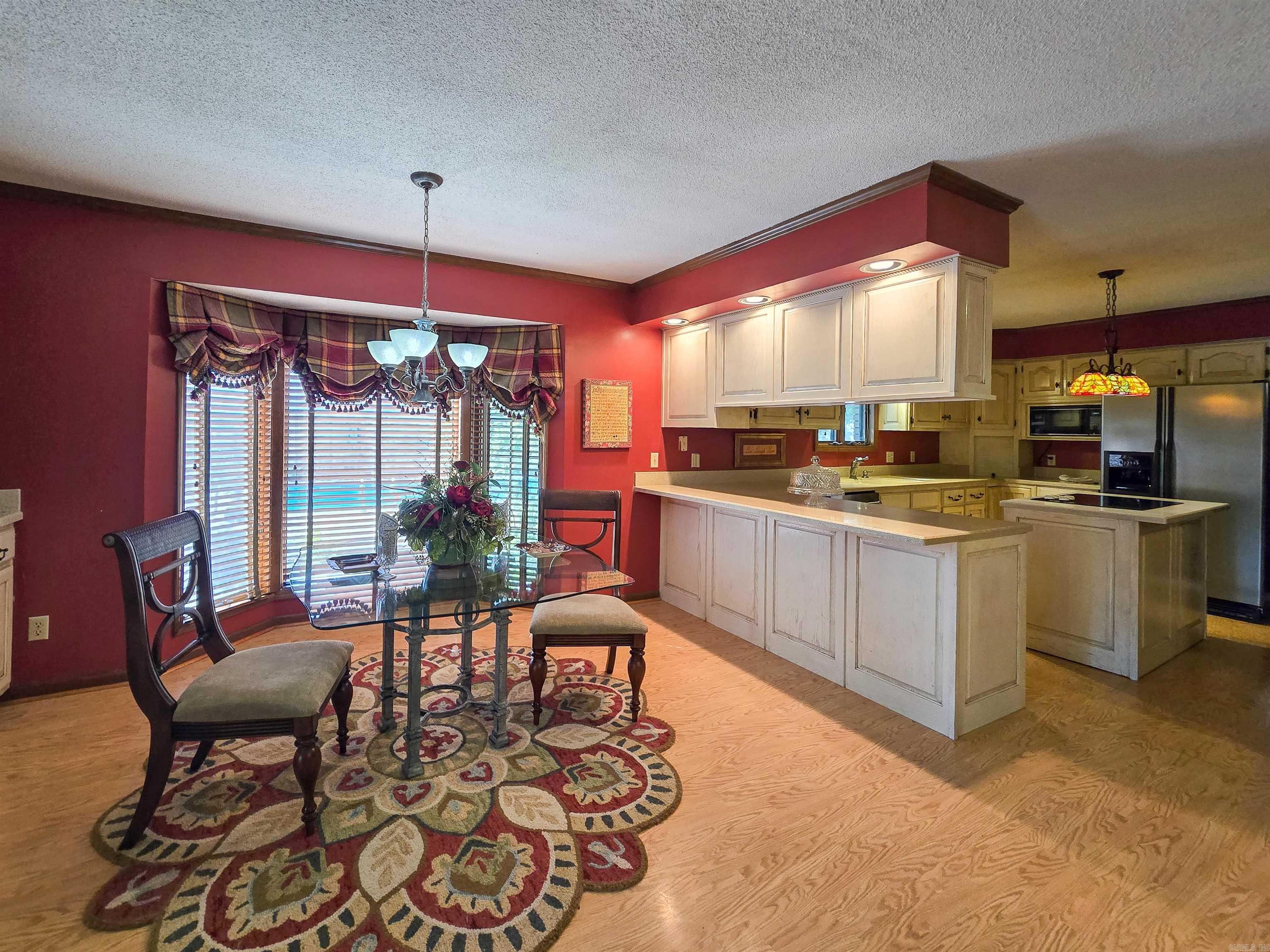 102 Barbara Allen Drive Property Photo 14