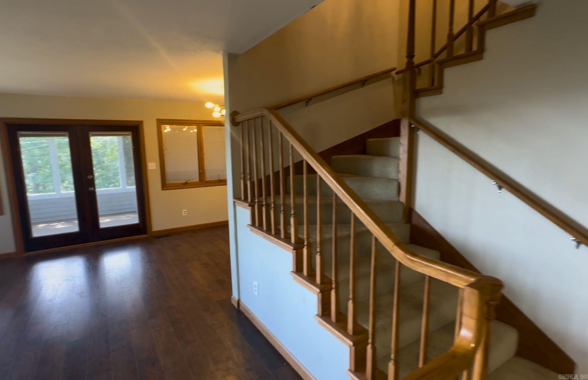 101 Jennifer Place Property Photo 5