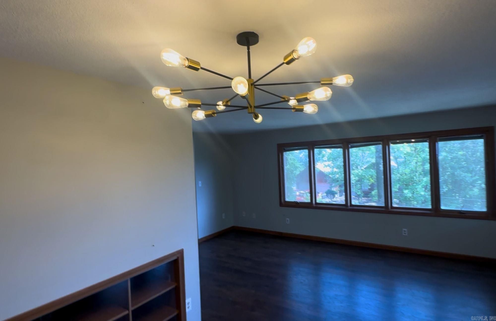 101 Jennifer Place Property Photo 12