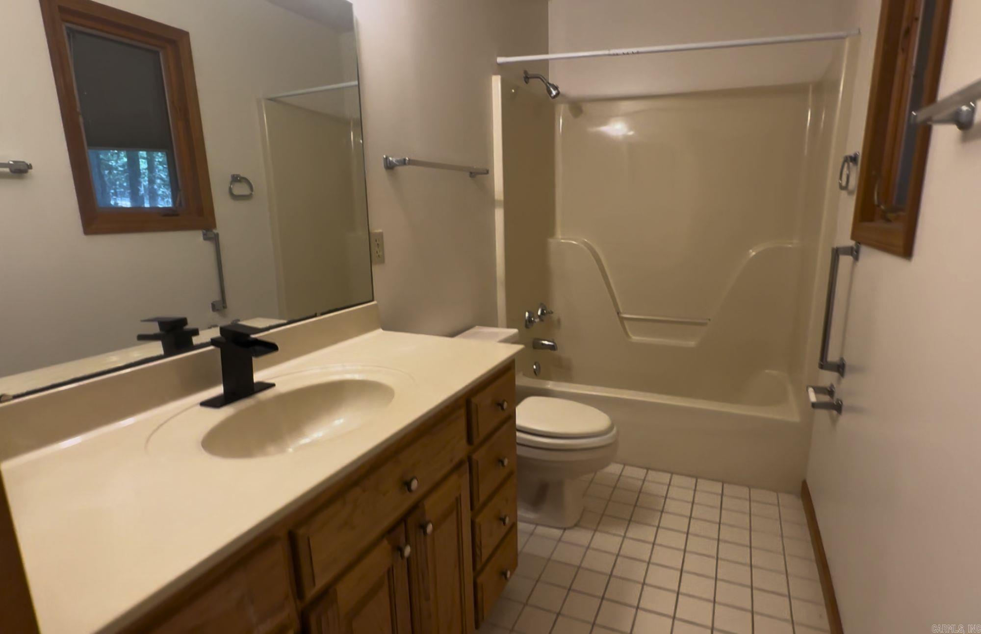 101 Jennifer Place Property Photo 18