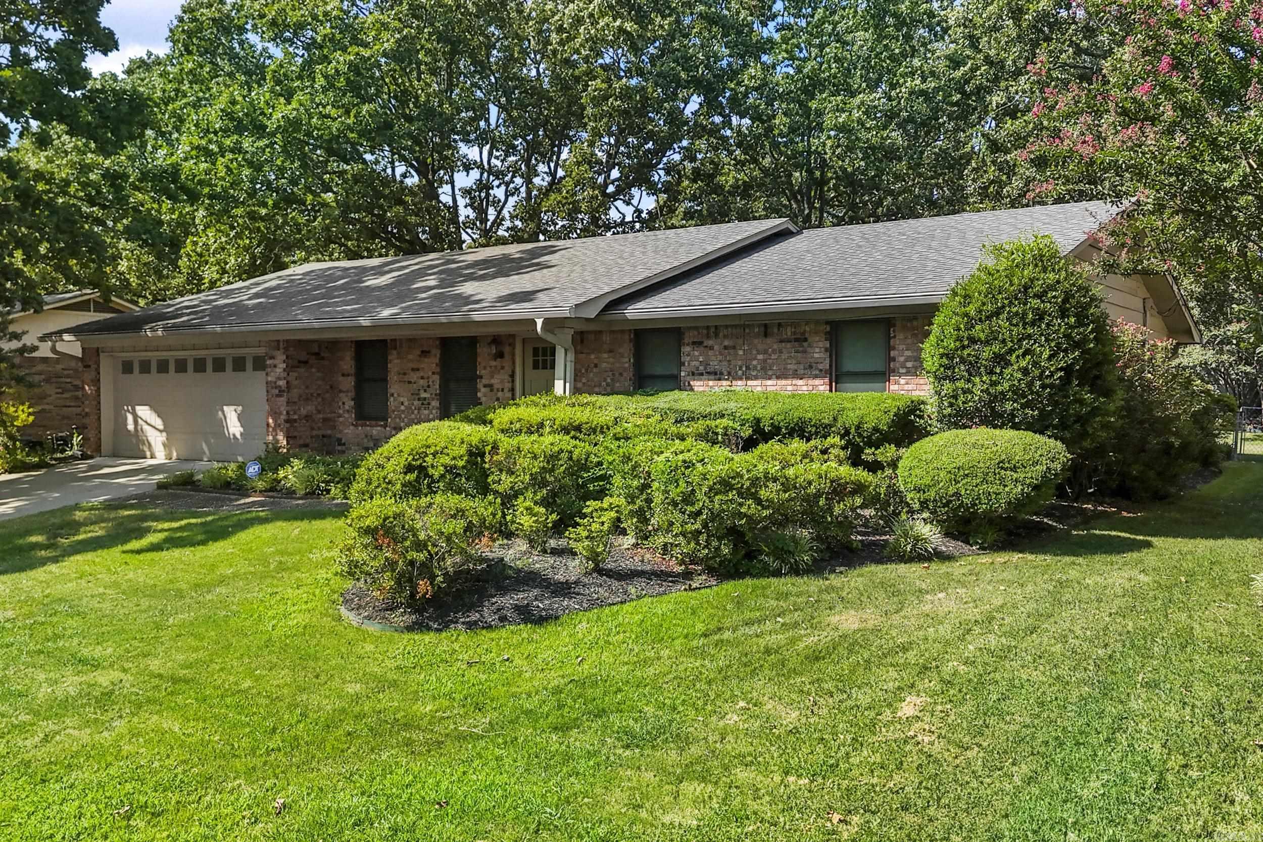 1817 War Eagle Drive Property Photo 4
