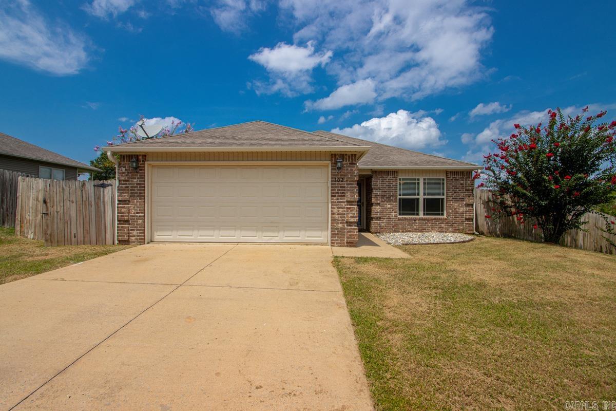 102 Riveria Cove Property Photo 1
