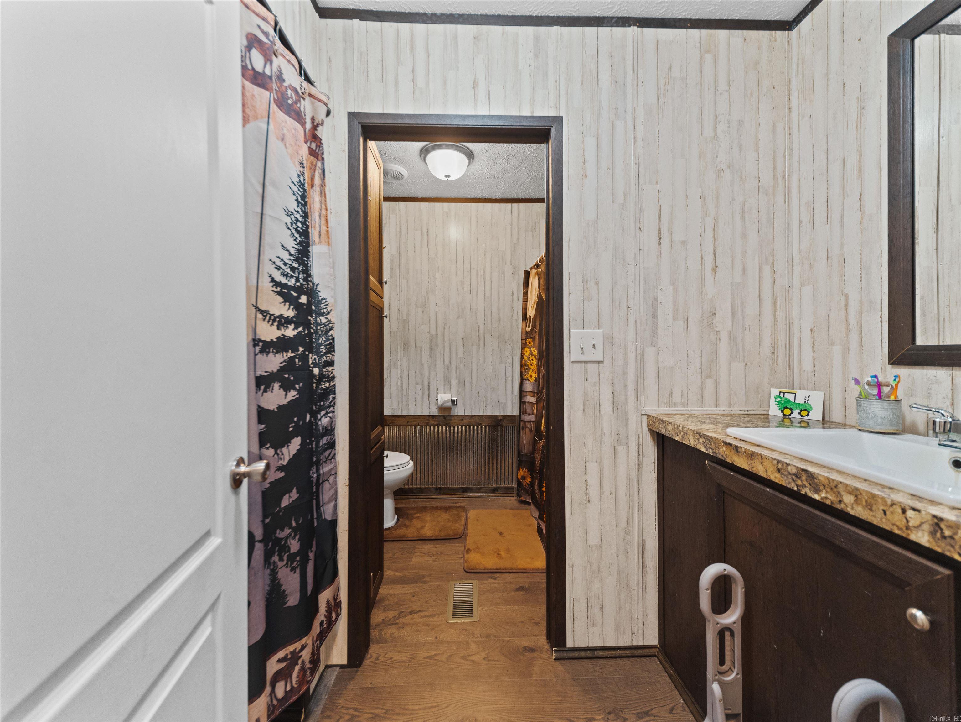 18401 W Highway 28 Property Photo 15