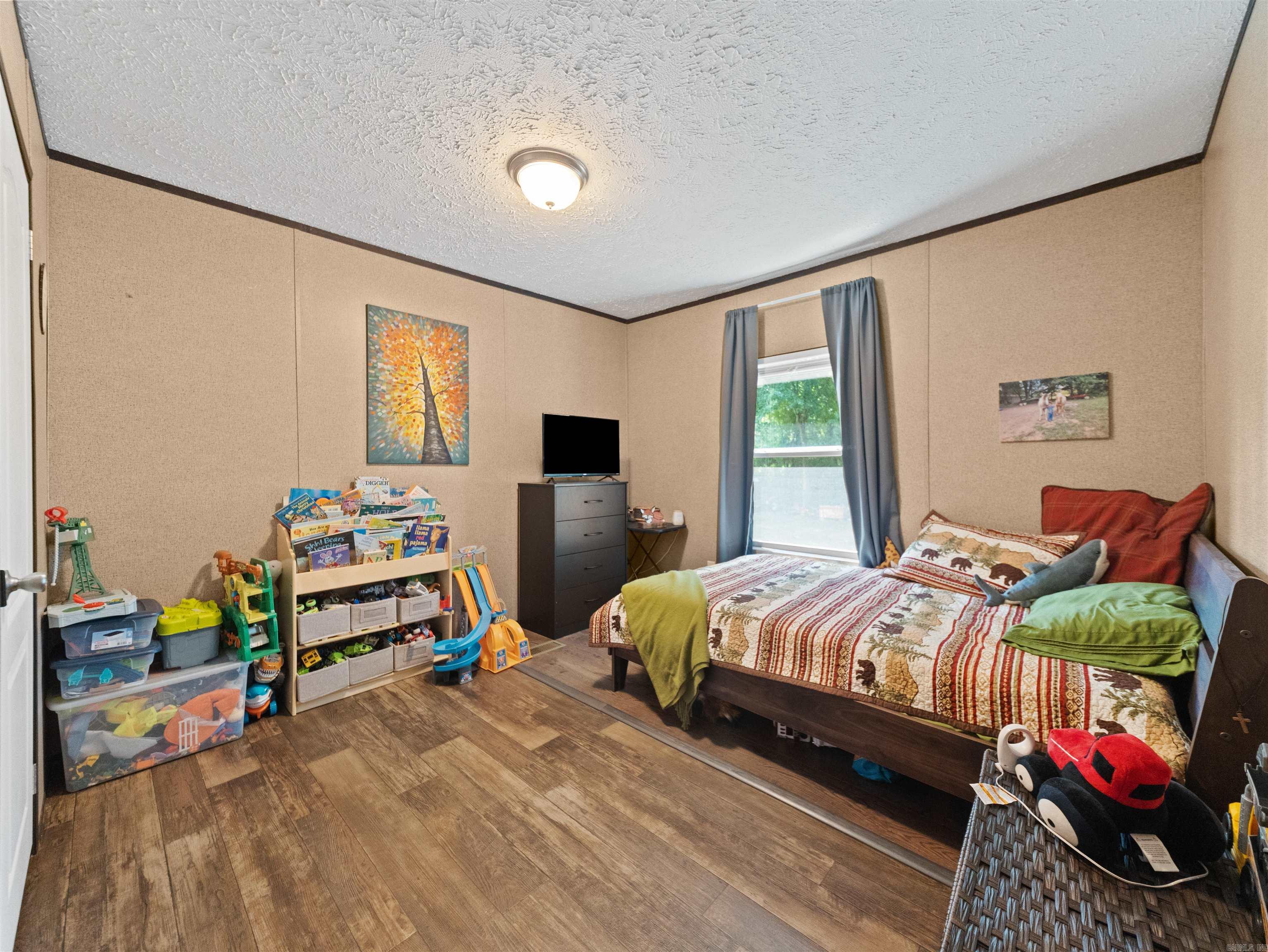 18401 W Highway 28 Property Photo 18