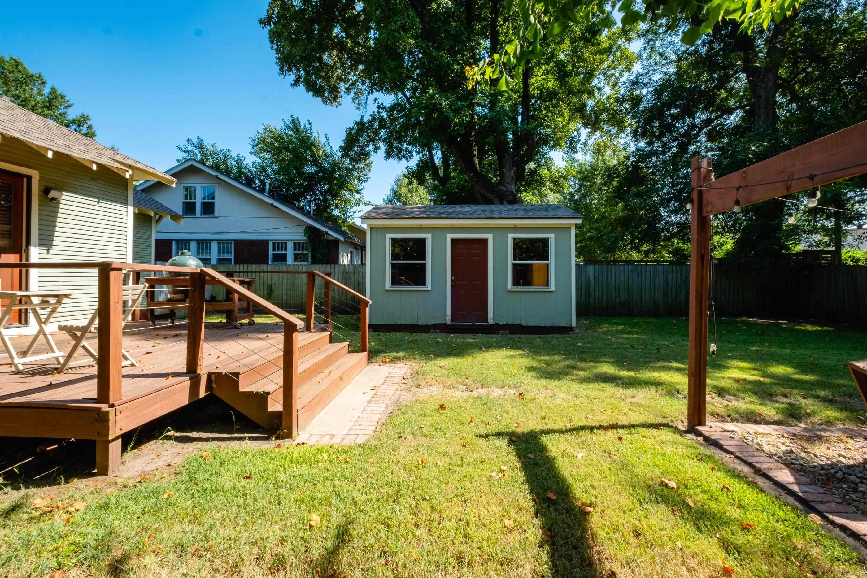 607 Willow Street Property Photo 48