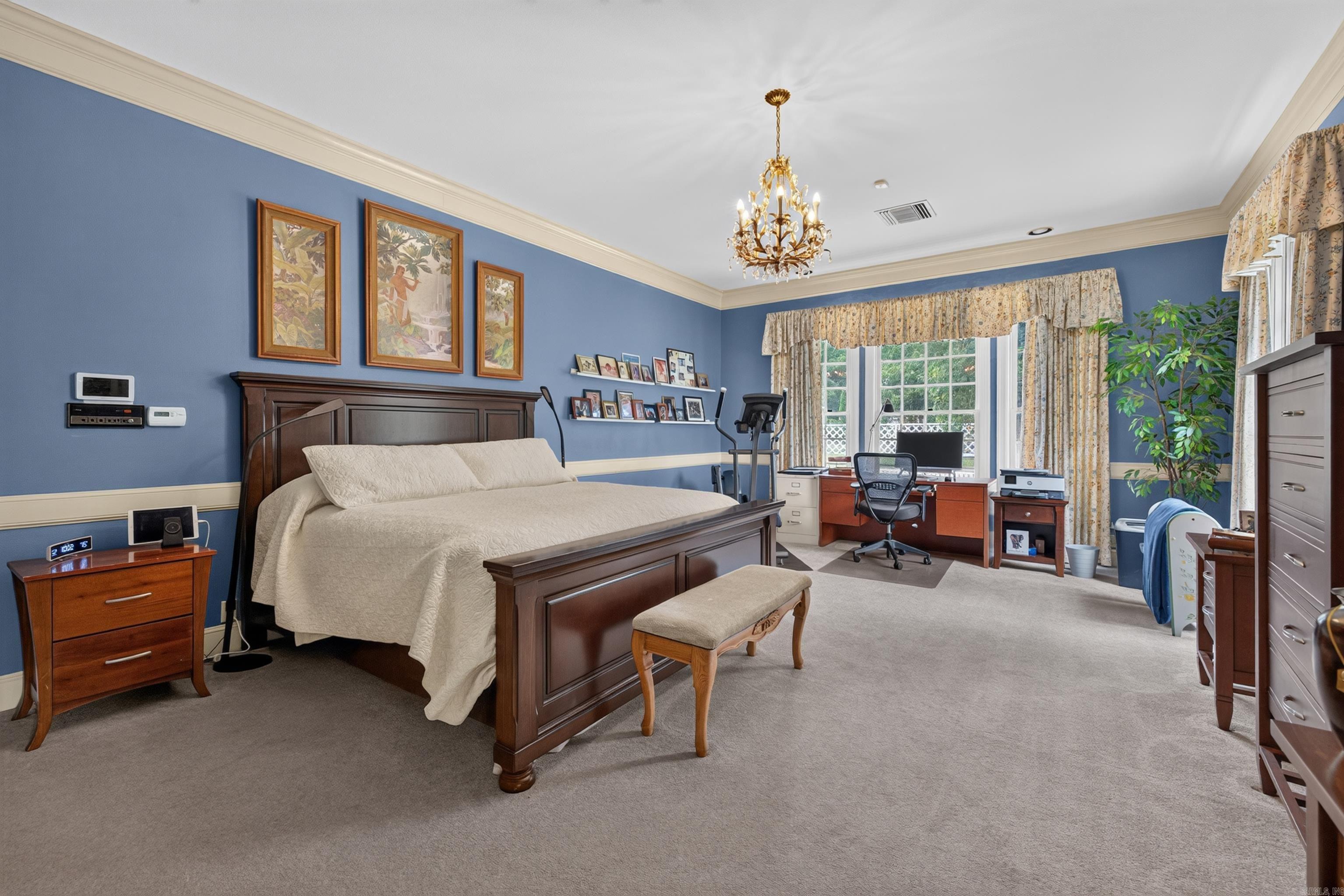 100 Charlotte Drive Property Photo 20