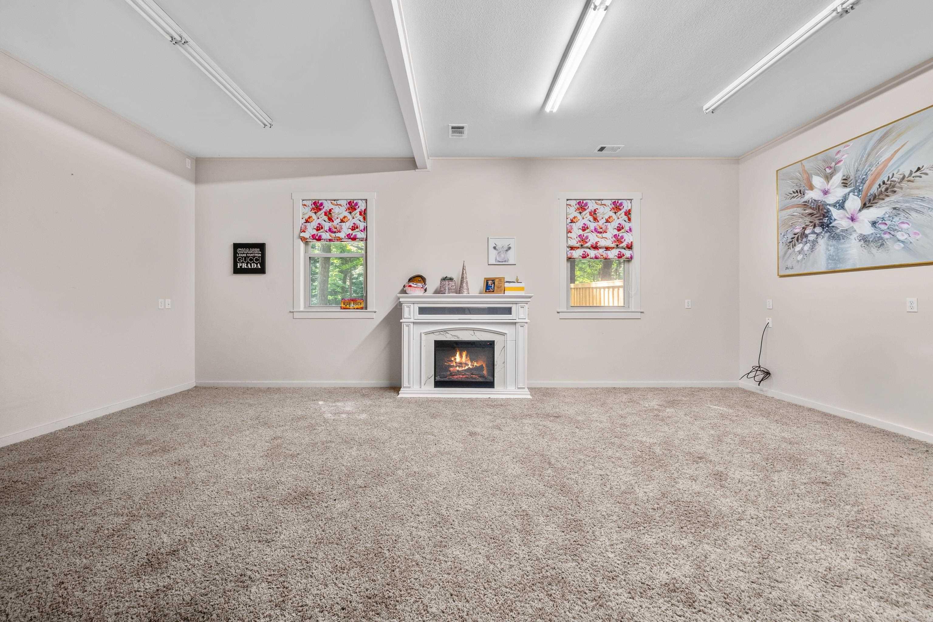 134 Riverpark Drive Property Photo 31