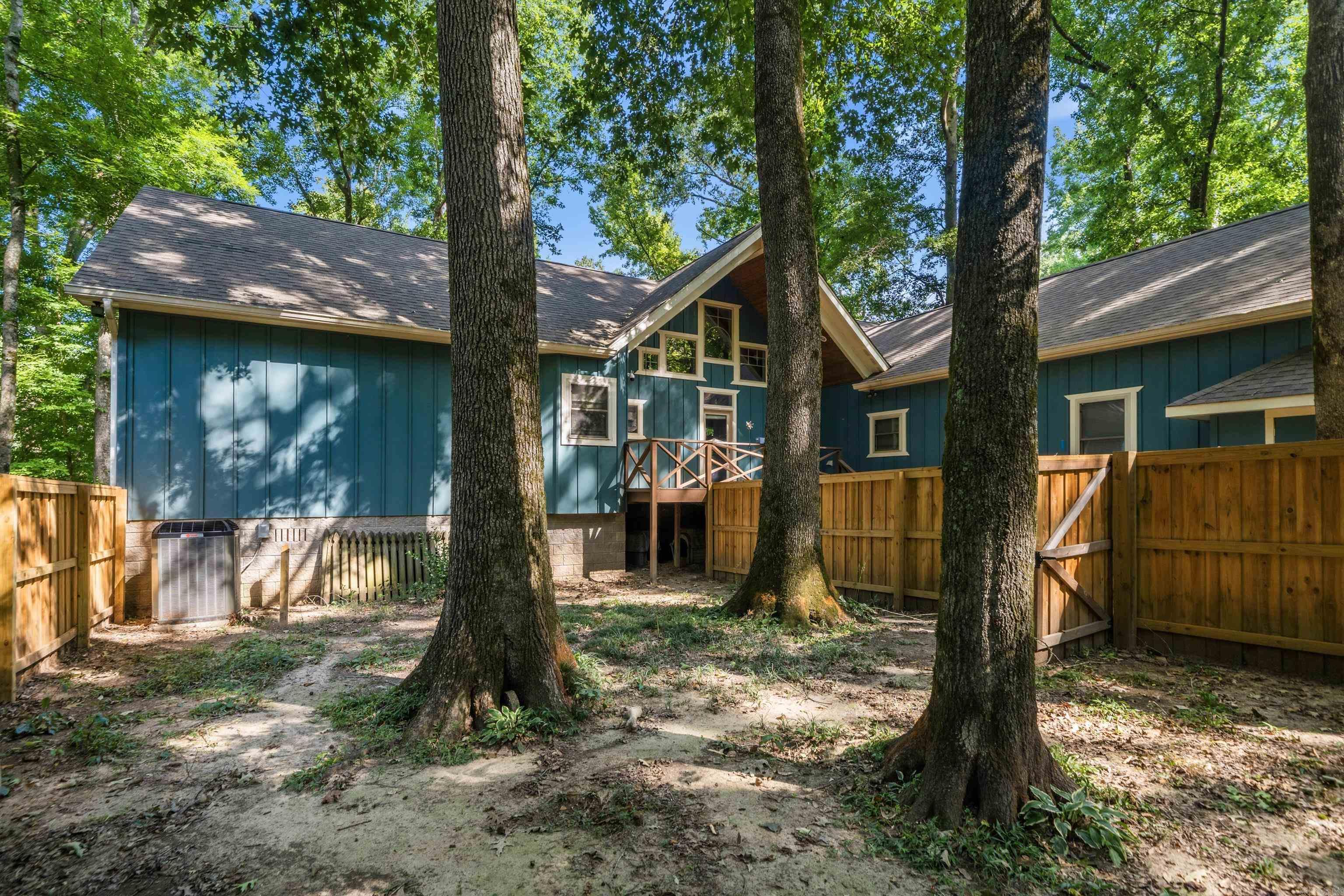 134 Riverpark Drive Property Photo 41