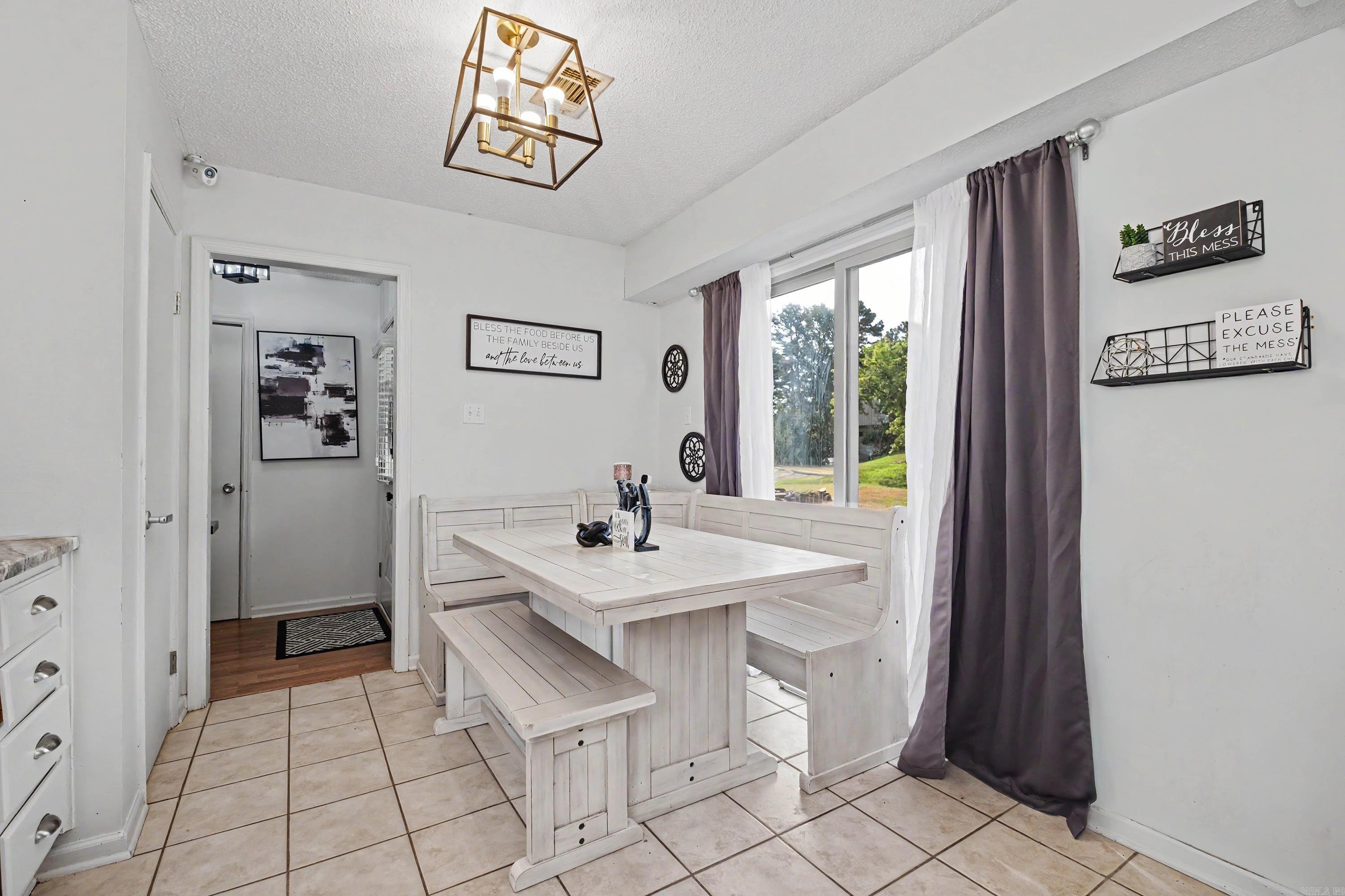 87 Stoneledge Drive Property Photo 8
