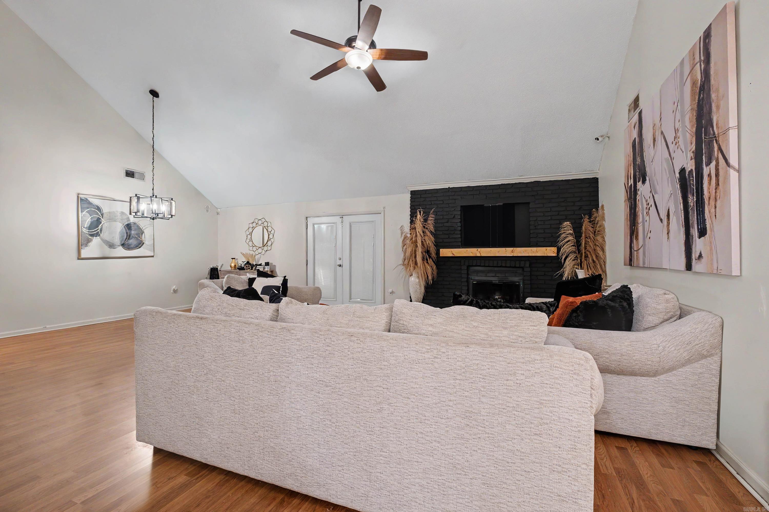 87 Stoneledge Drive Property Photo 11