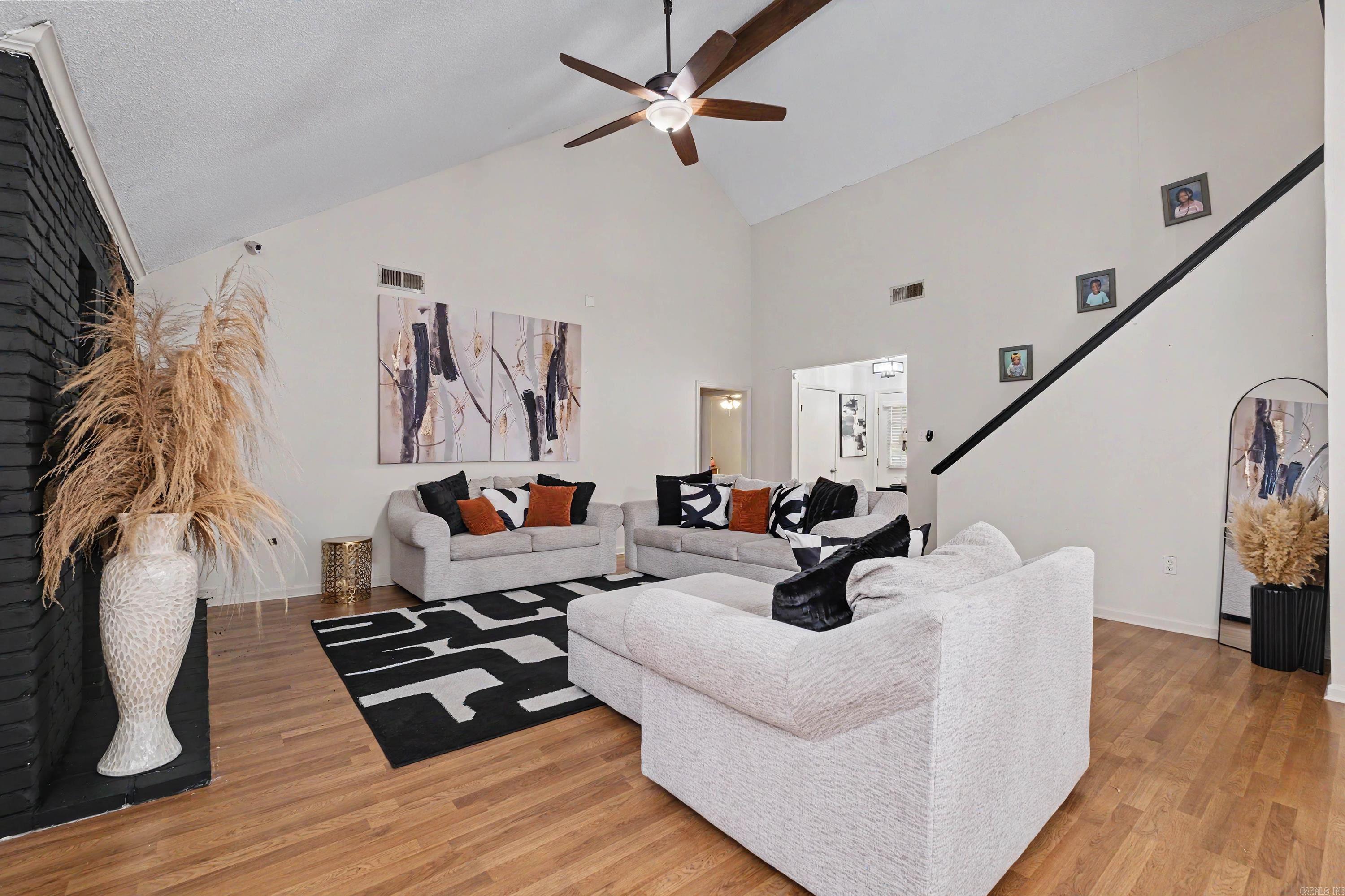 87 Stoneledge Drive Property Photo 12