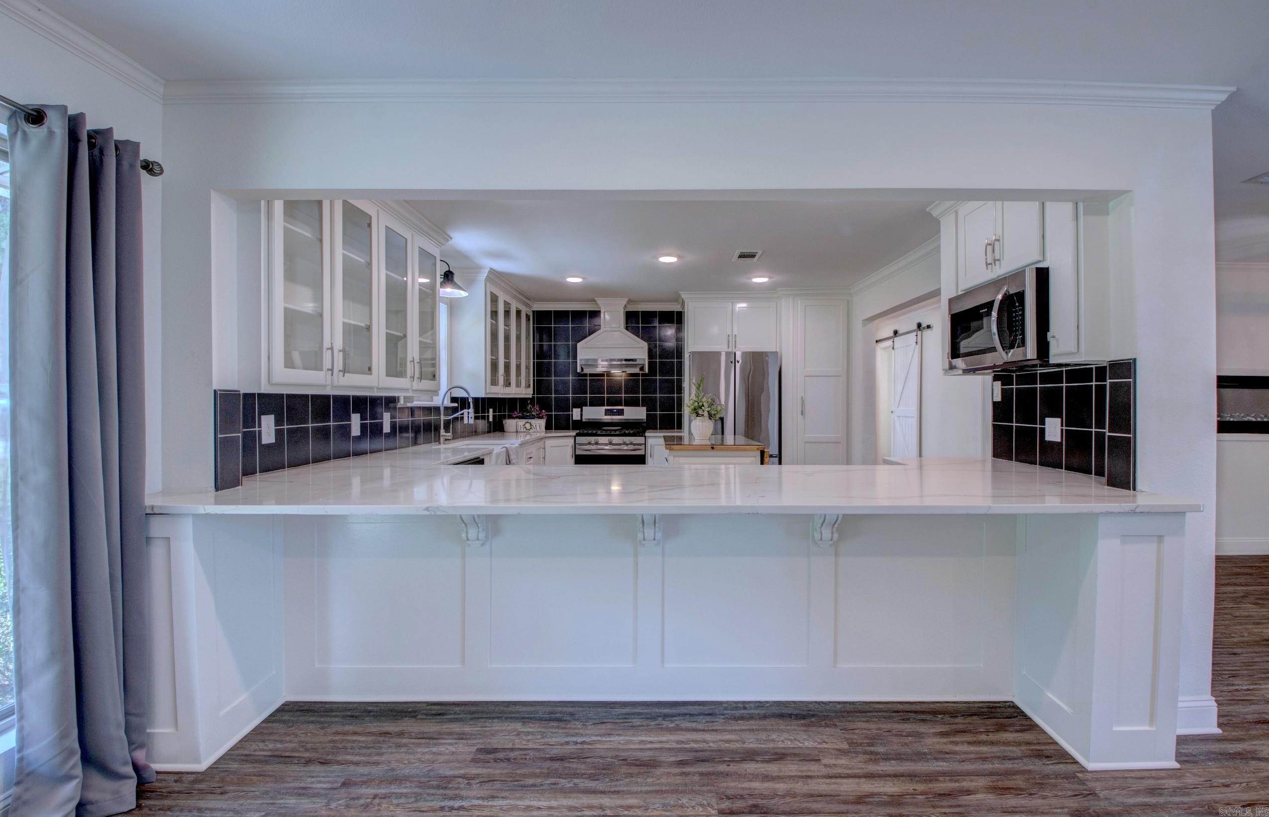 4111 Ryburn Road Property Photo 4
