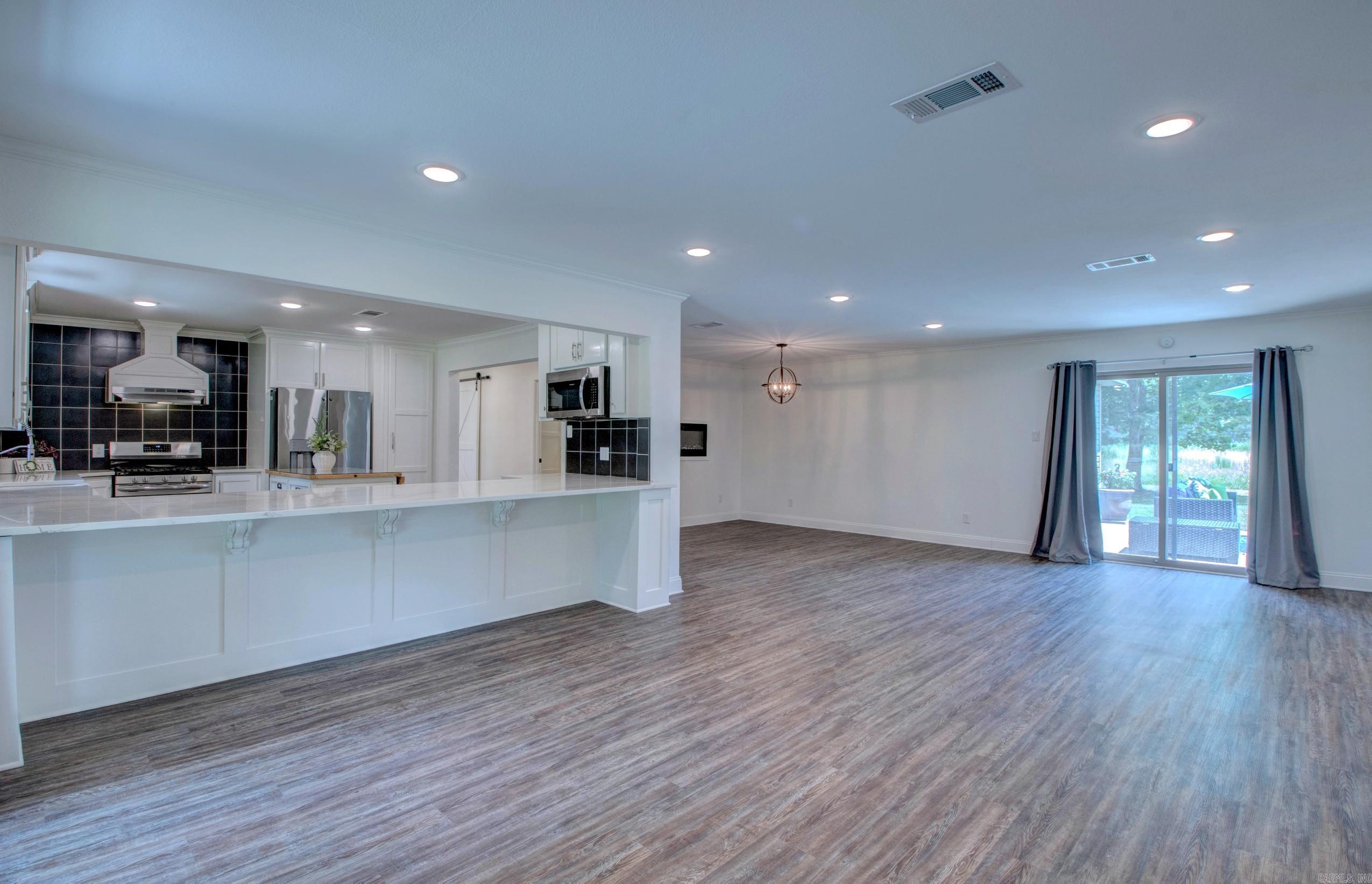 4111 Ryburn Road Property Photo 15