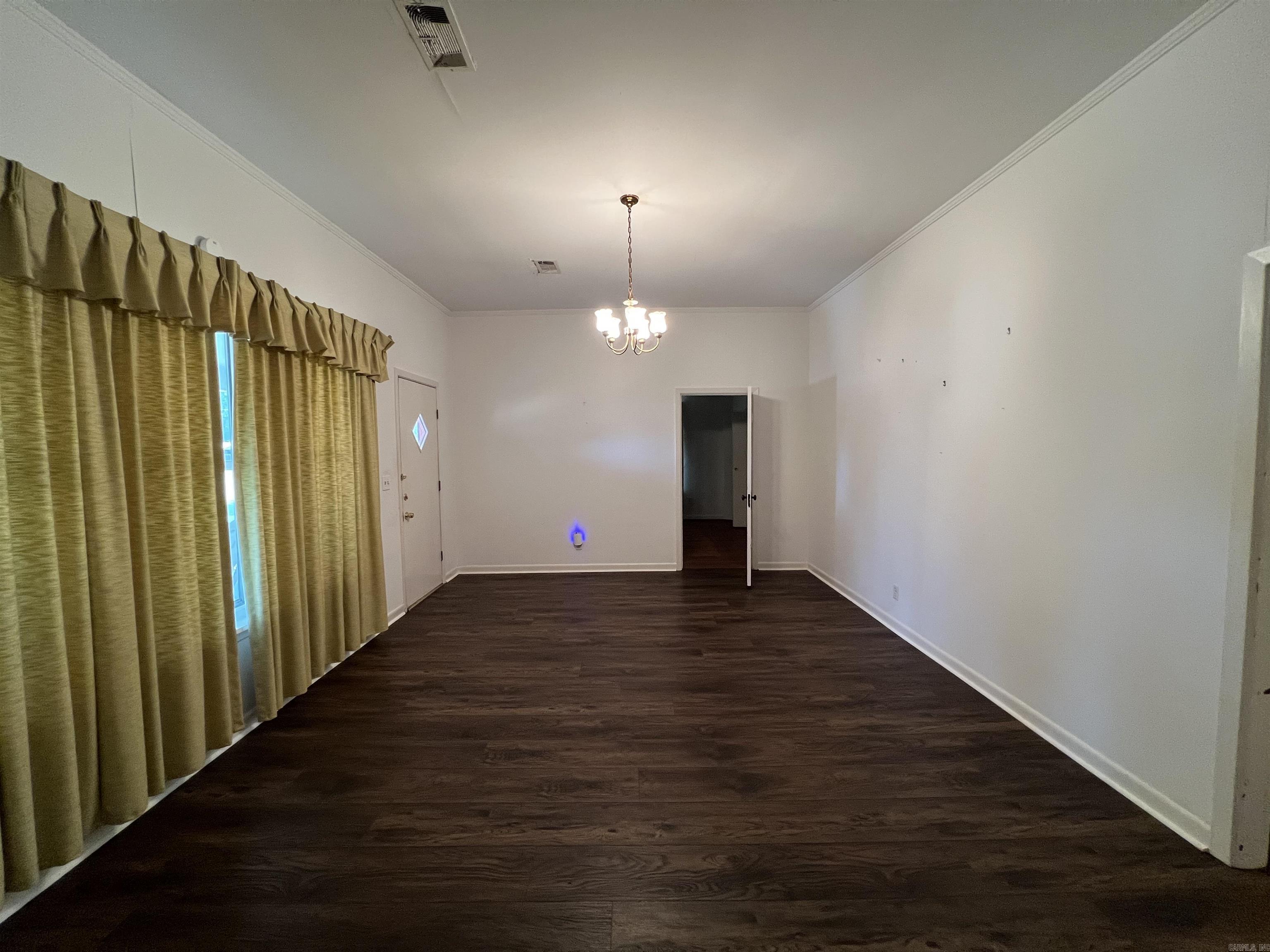 303 W Pine Street Property Photo 12