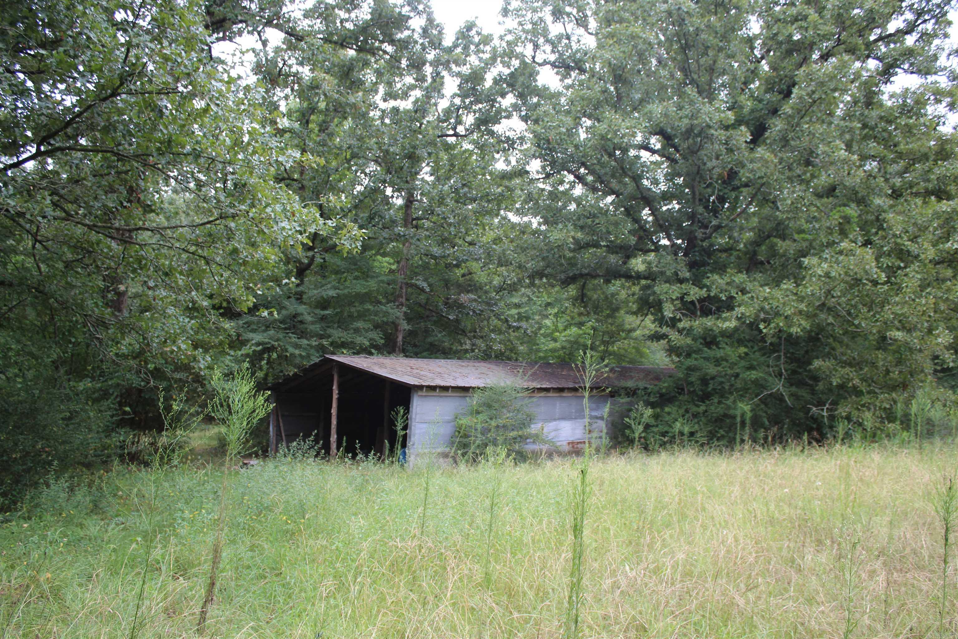 332 North Park Avenue Property Photo 6