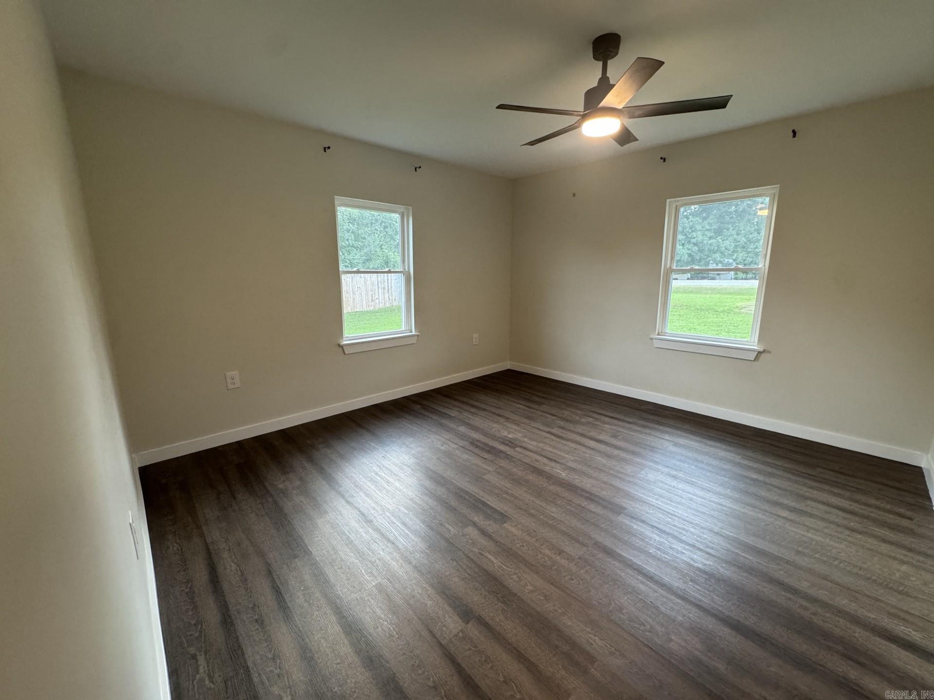 1136 N Hwy 367 Property Photo 14