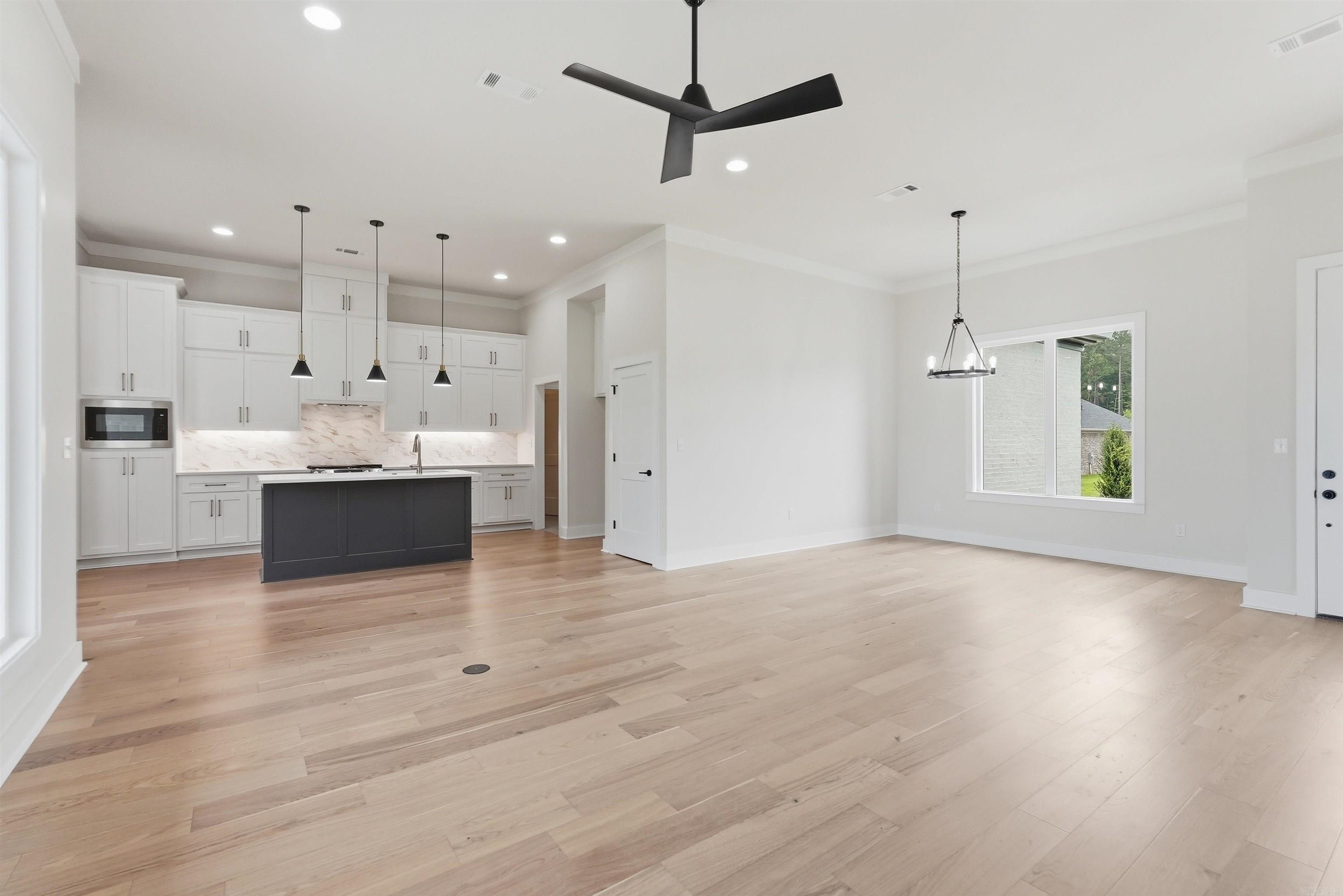 110 Sanibel Circle Property Photo 14