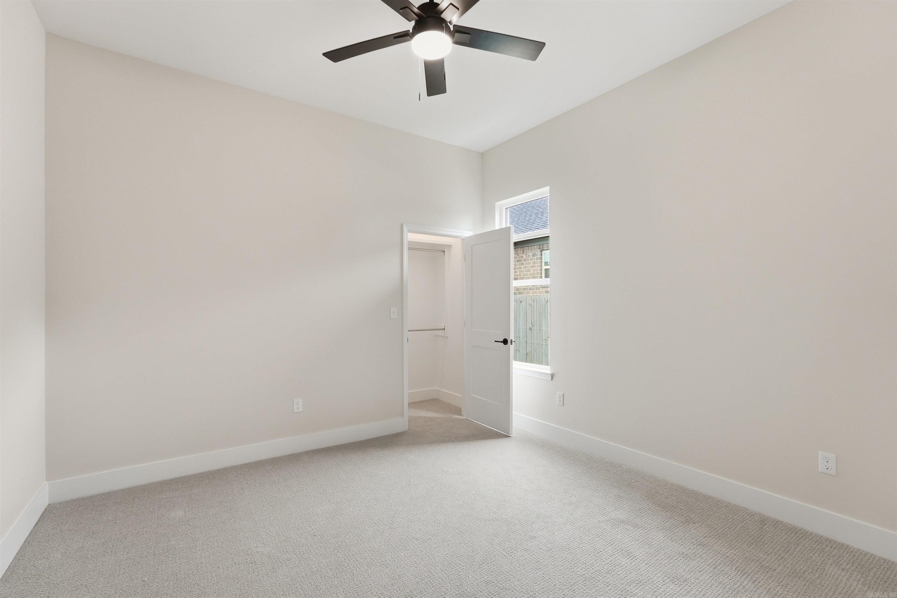 110 Sanibel Circle Property Photo 30