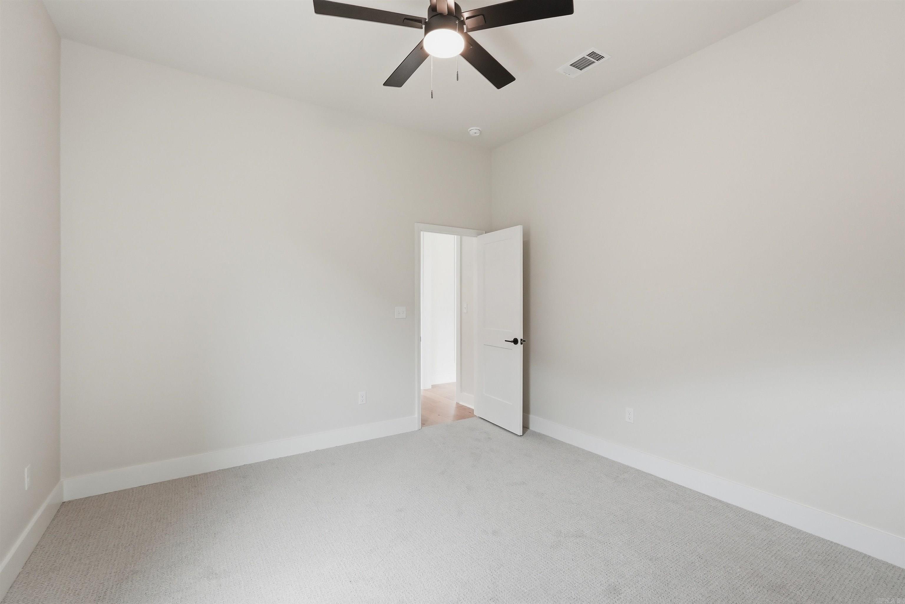 110 Sanibel Circle Property Photo 31