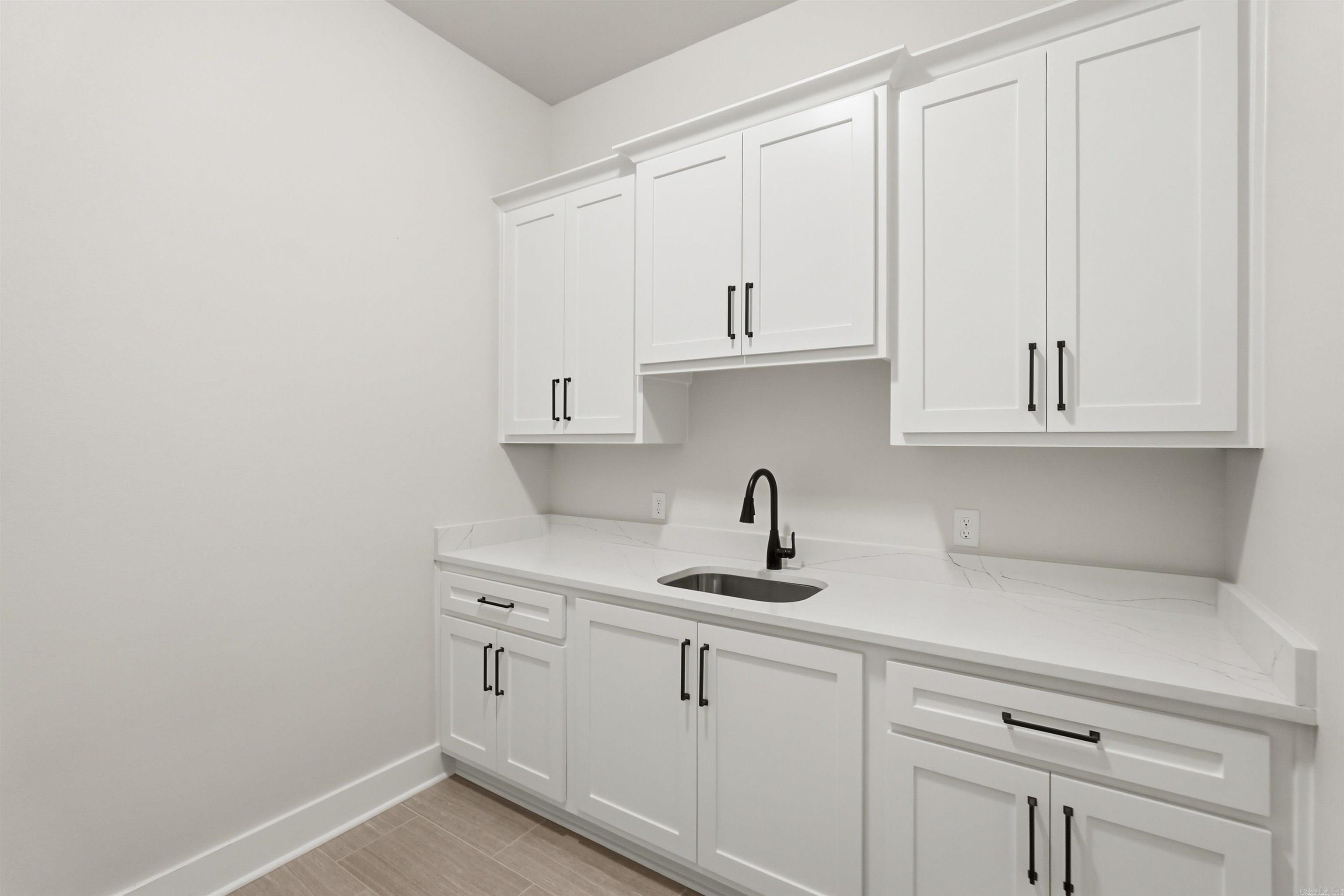 110 Sanibel Circle Property Photo 37